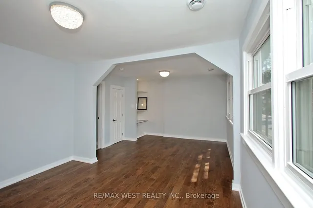 Additional property image - 420 Annette St