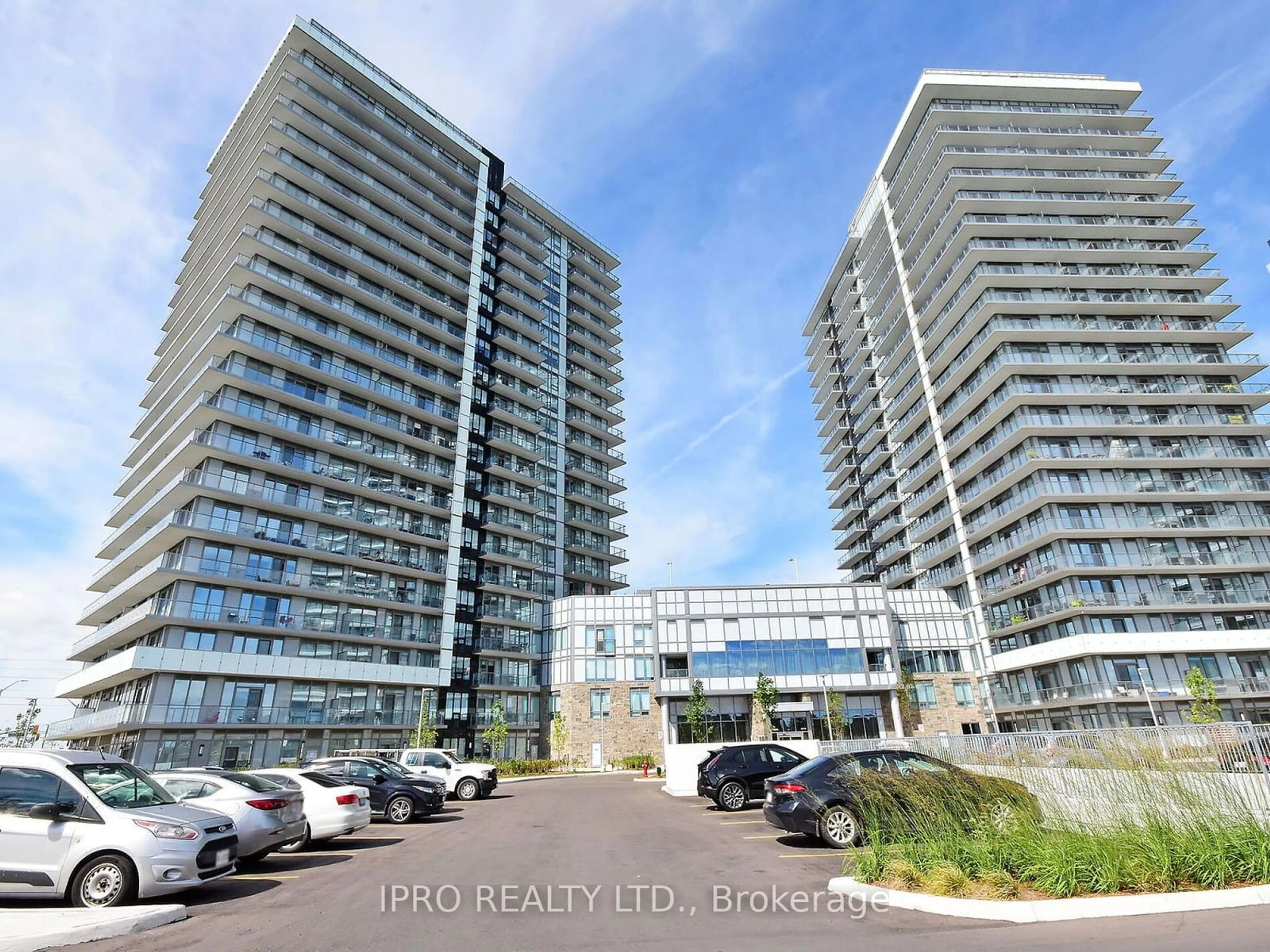 A pic from exterior of the house or condo for 4655 Metcalfe Ave #404B, Mississauga Ontario L5M 0Z7