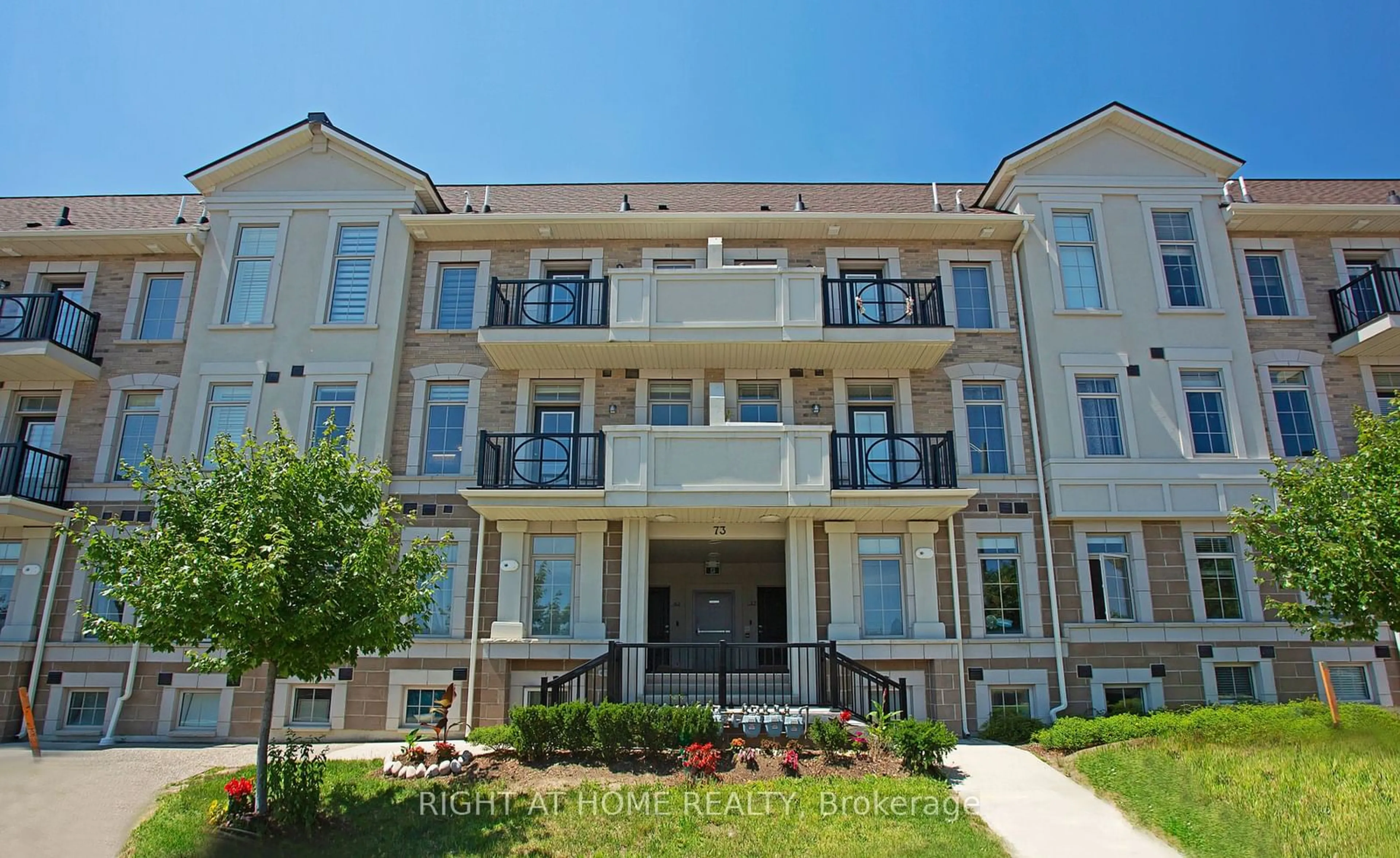 A pic from exterior of the house or condo for 73 Armdale Rd #41, Mississauga Ontario L4Z 0C7