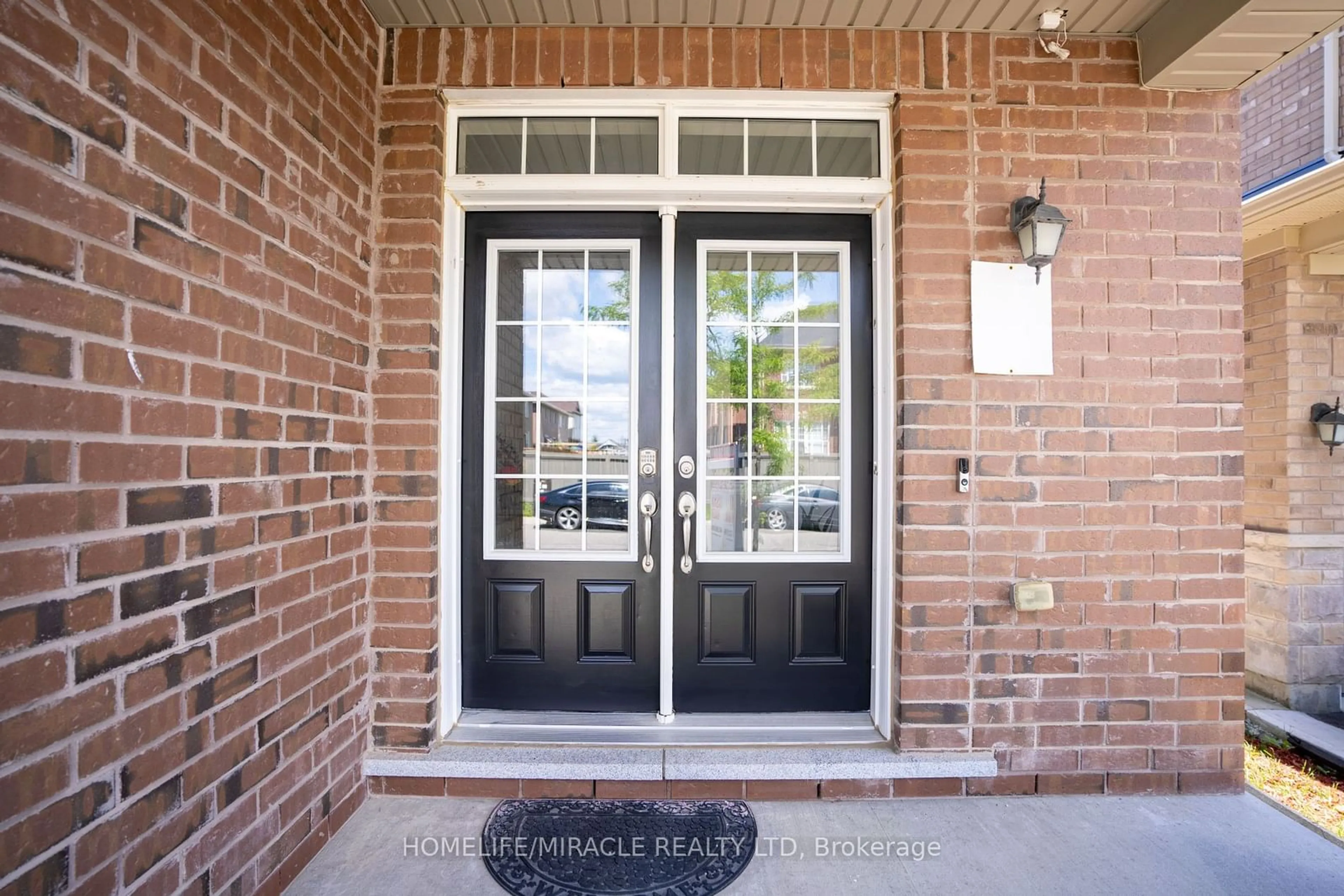 Indoor entryway for 5 Troyer St, Brampton Ontario L7A 4T4