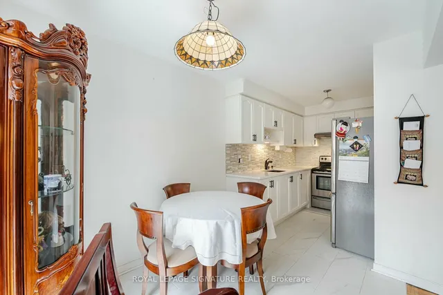 Additional property image - 7 Via Cassia Dr