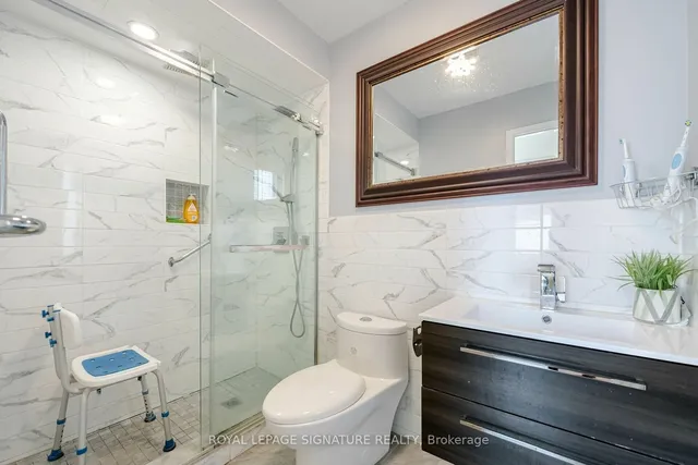 Additional property image - 7 Via Cassia Dr