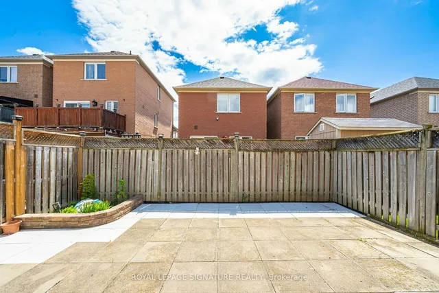 Additional property image - 7 Via Cassia Dr