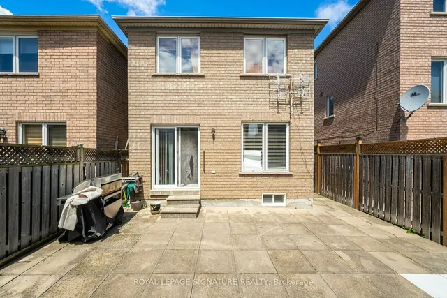 Additional property image - 7 Via Cassia Dr