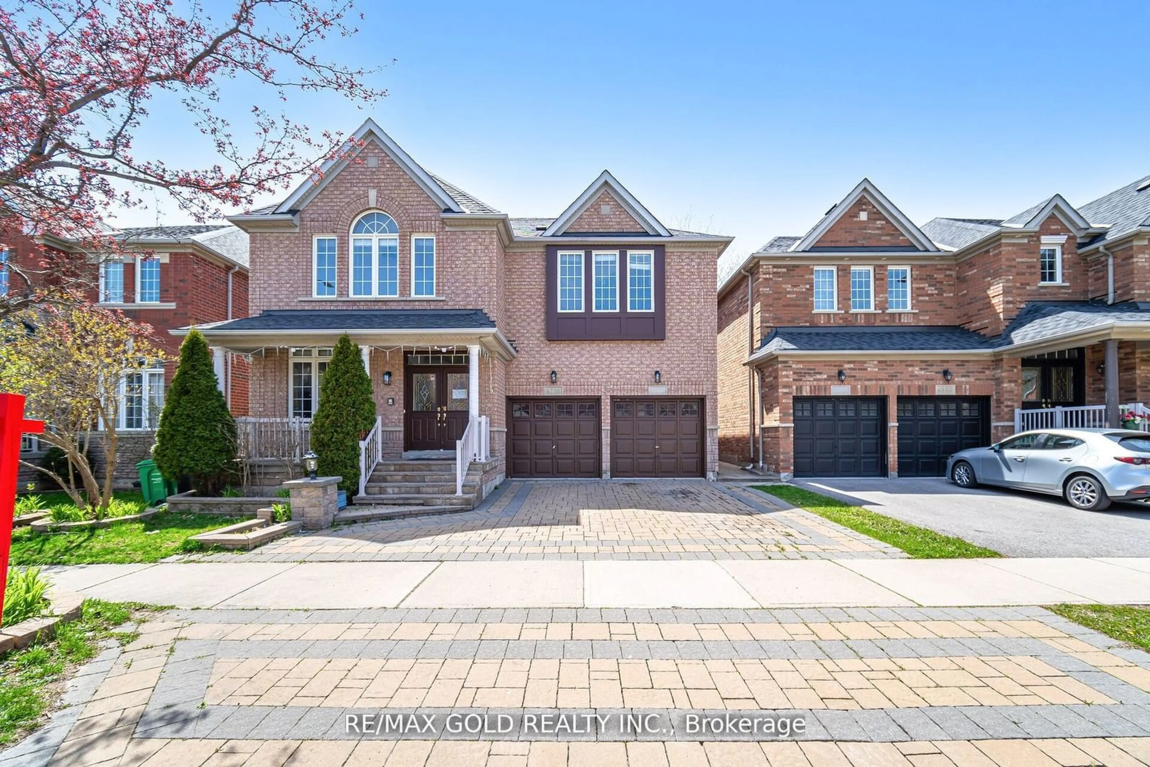 Home with brick exterior material for 4796 Fulwell Rd, Mississauga Ontario L5M 7J7