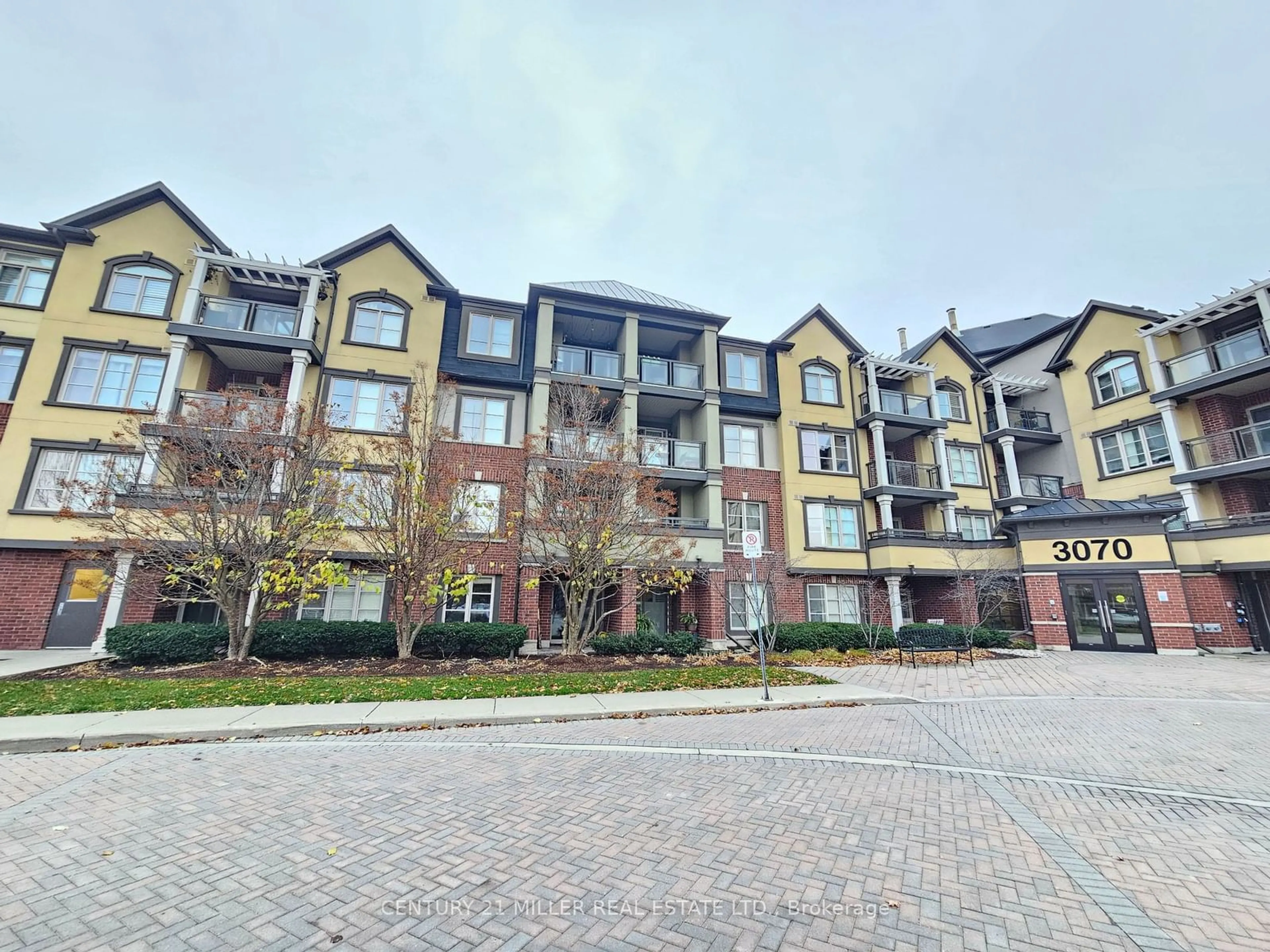A pic from exterior of the house or condo for 3070 Rotary Way #114, Burlington Ontario L7M 0H1