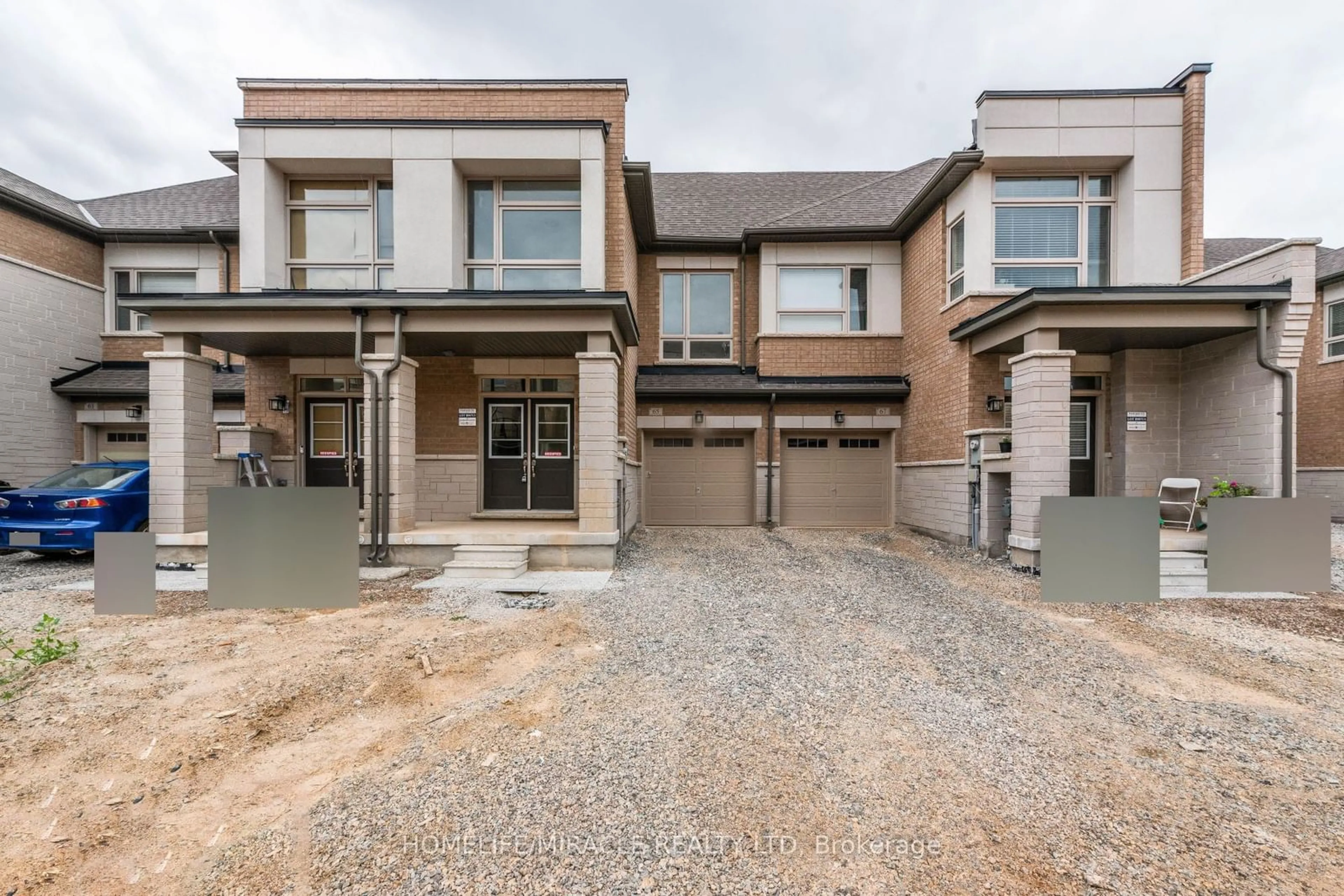 A pic from exterior of the house or condo for 65 Donald Ficht Cres, Brampton Ontario L7A 5H6