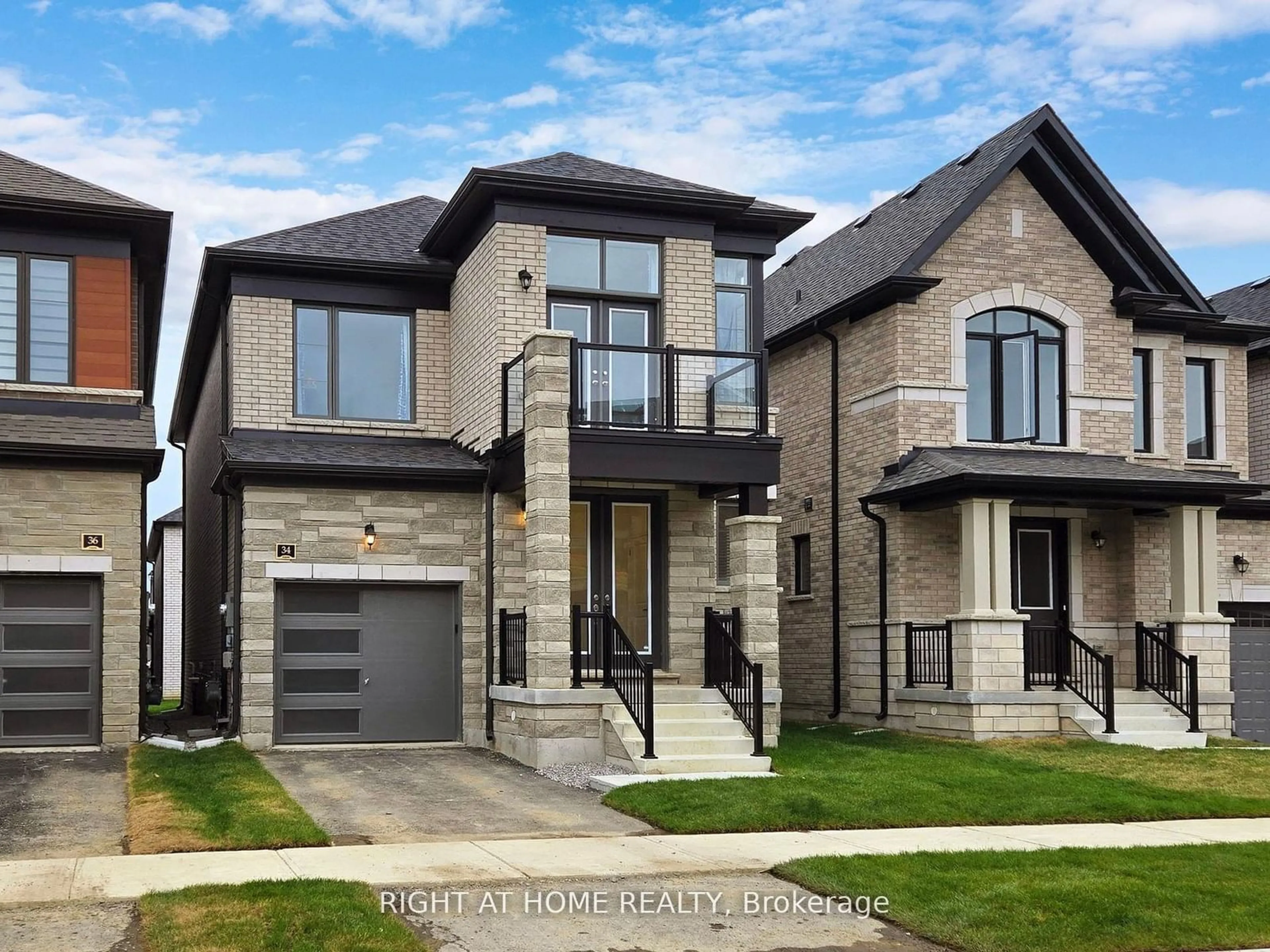 Home with brick exterior material for 34 Camino Real Dr, Caledon Ontario L7C 1Z9