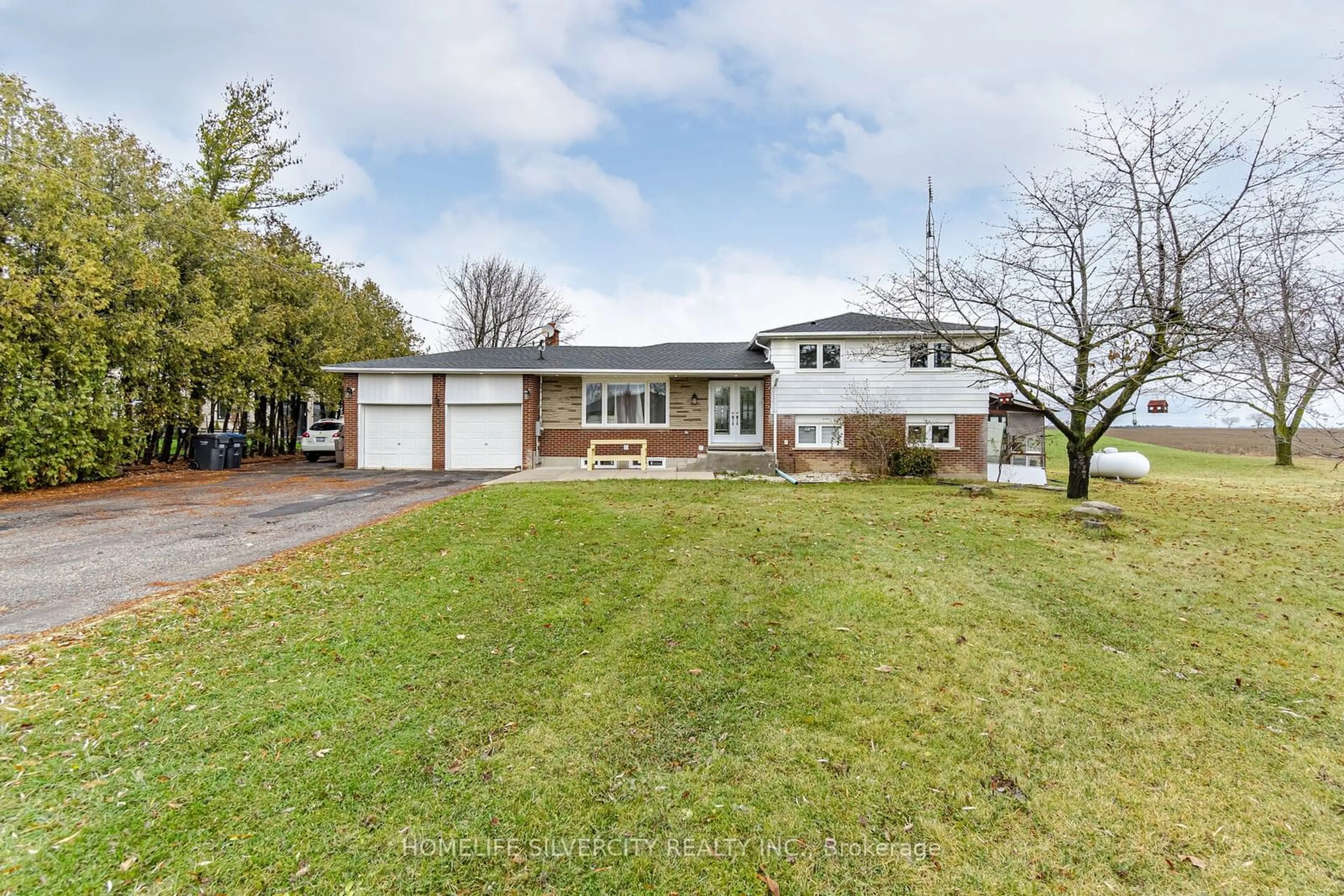 Frontside or backside of a home for 12753 Centreville Creek Rd, Caledon Ontario L7C 3B7