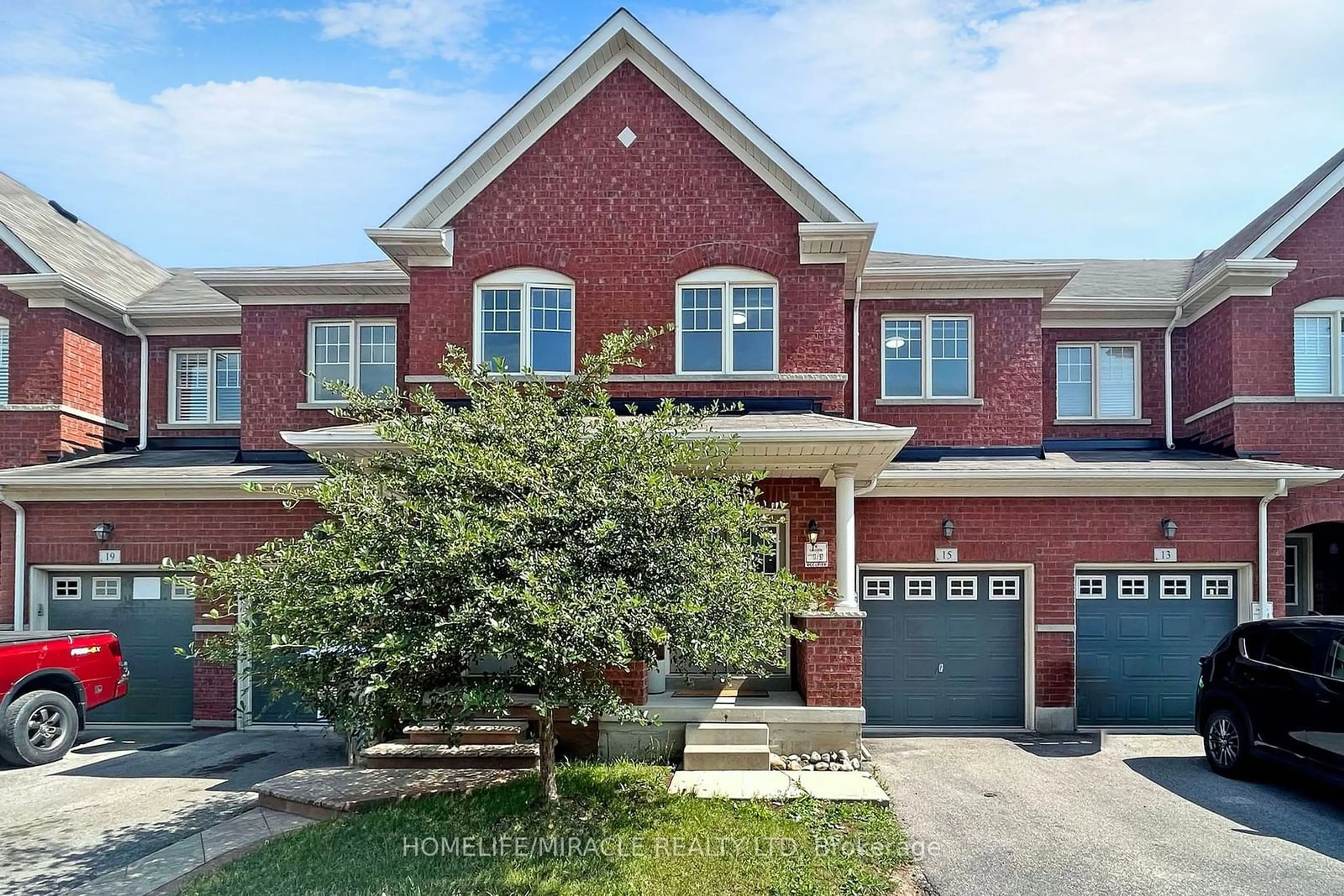 Home with brick exterior material for 15 Masseyfield St, Brampton Ontario L6P 3E1