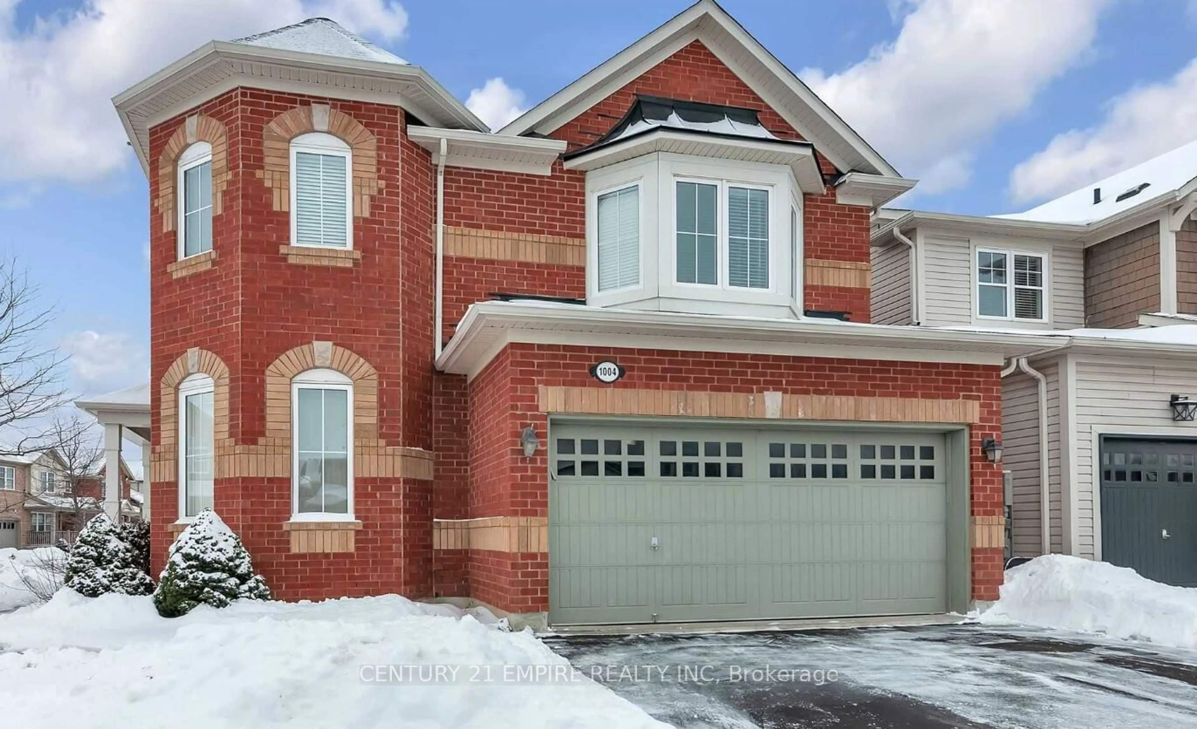 Home with brick exterior material for 1004 Savoline Blvd, Milton Ontario L9T 7T1