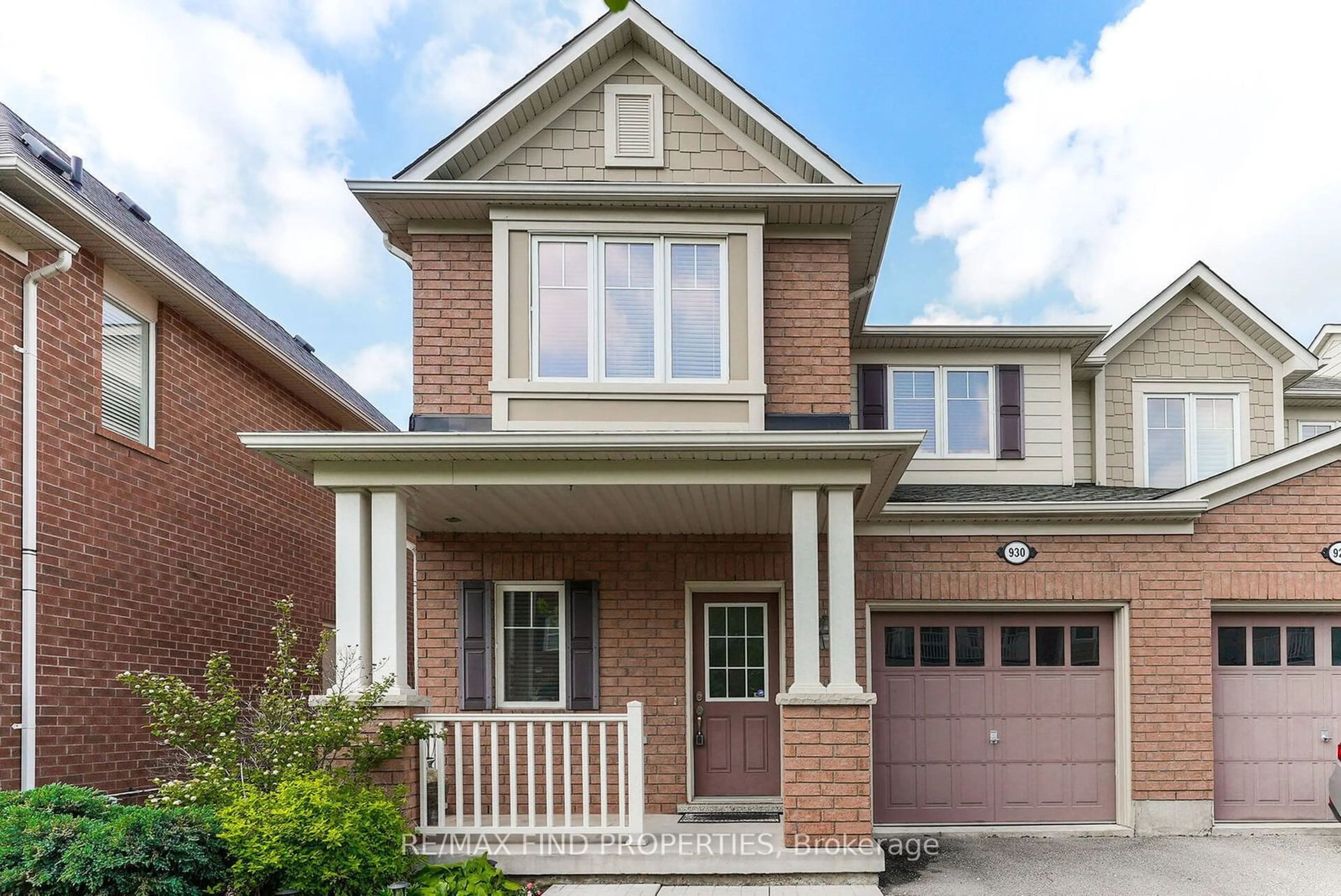 Home with brick exterior material for 930 Hasselfeldt Hts, Milton Ontario L9T 0M4