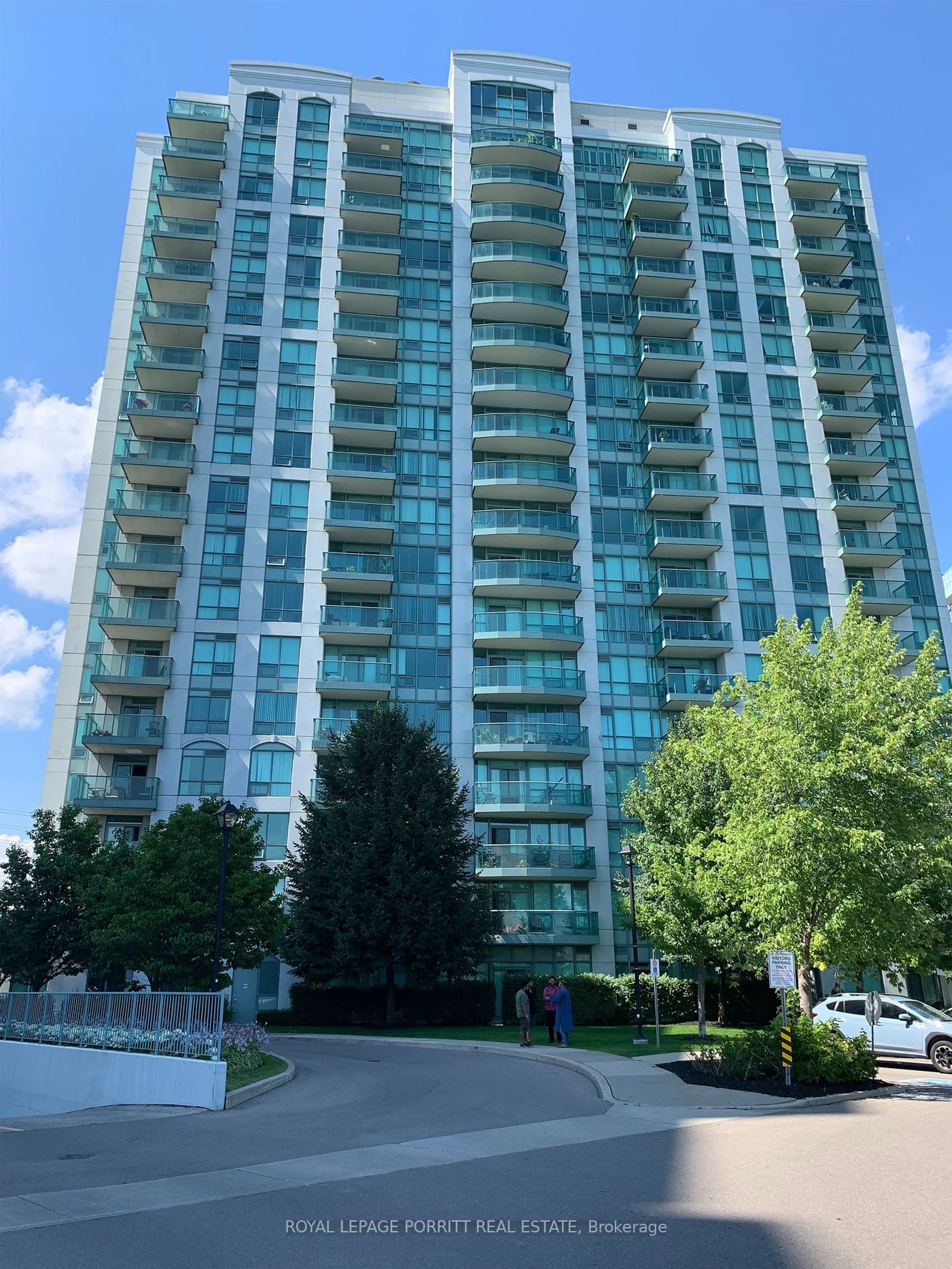 A pic from exterior of the house or condo, the front or back of building for 4900 Glen Erin Dr #1701, Mississauga Ontario L5M 7S2