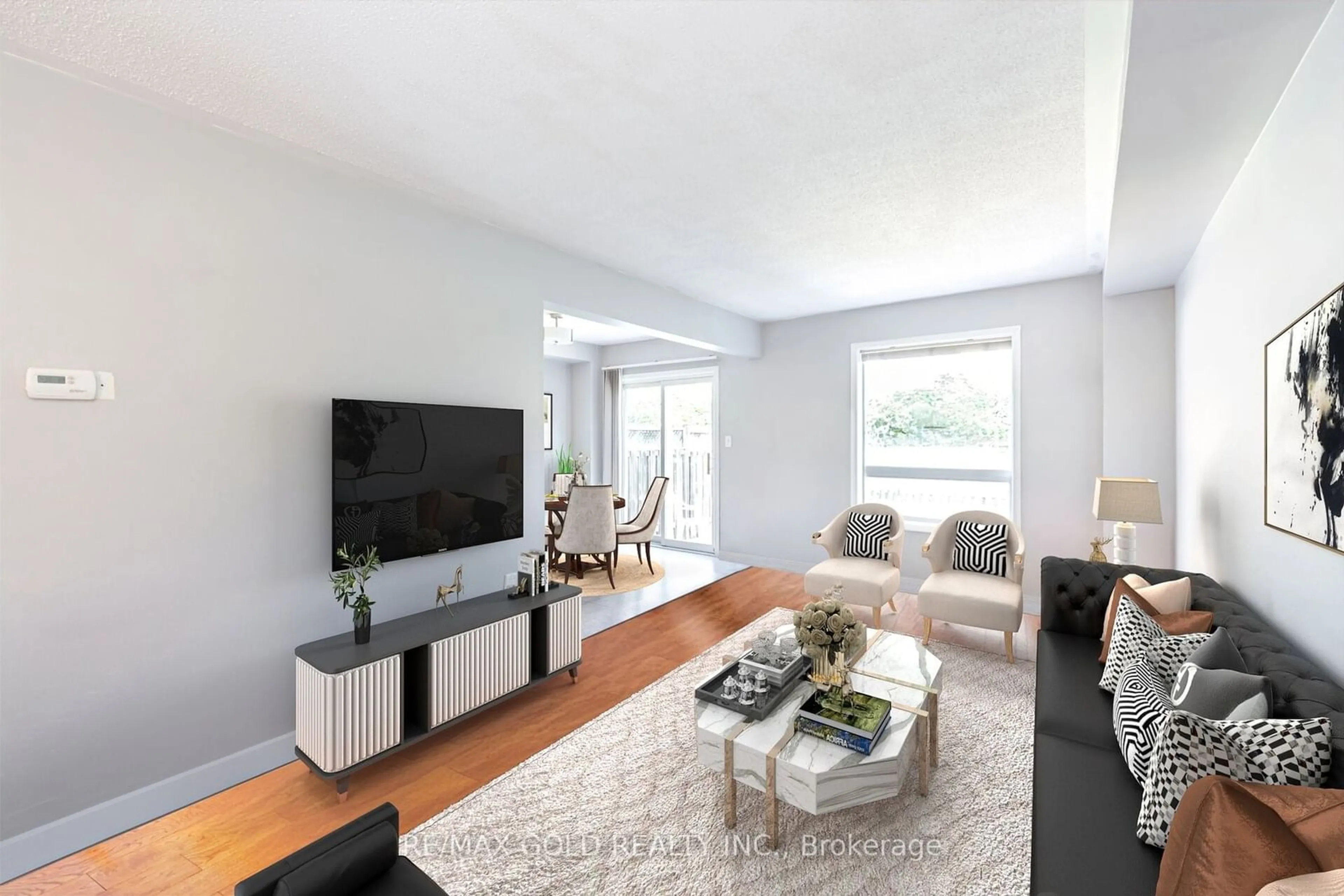 Living room for 3310 Southwick St, Mississauga Ontario L5M 7K9