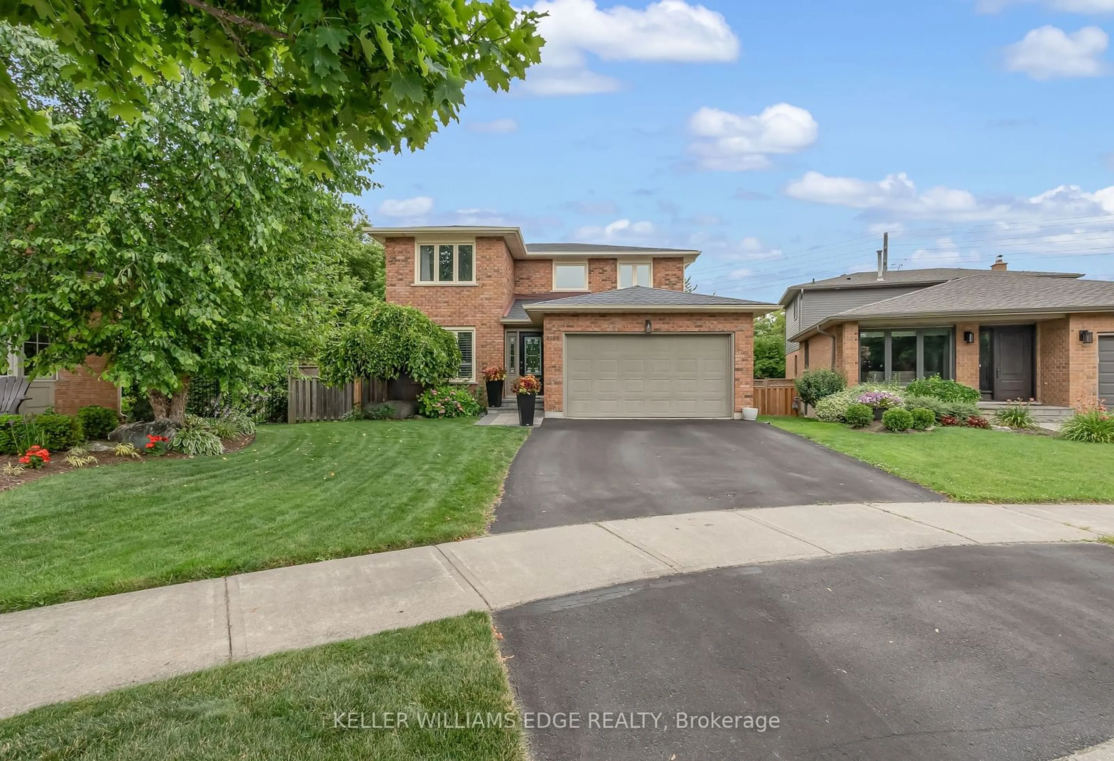 Frontside or backside of a home for 2188 Donald Rd, Burlington Ontario L7M 3R9