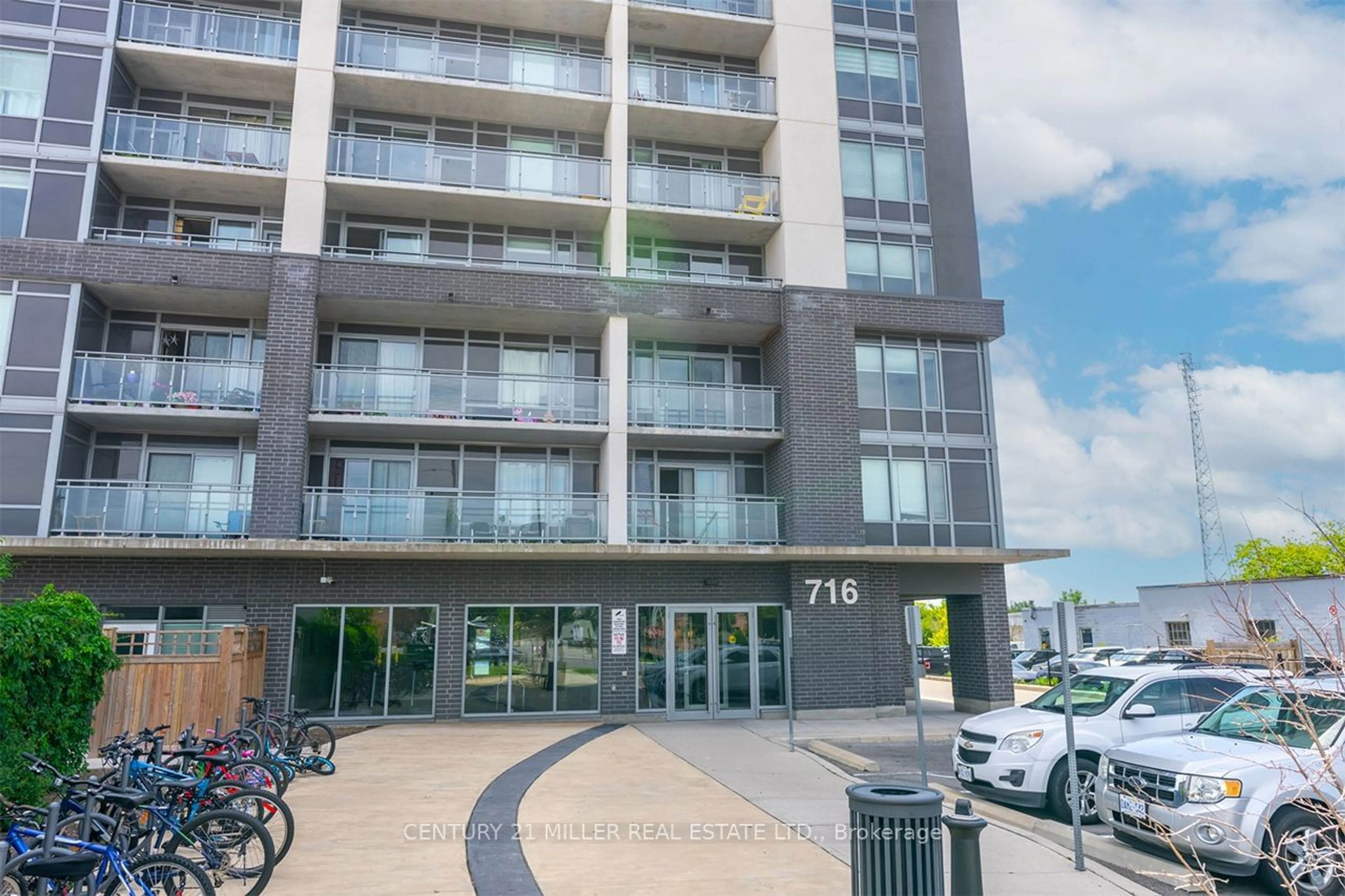 A pic from exterior of the house or condo for 716 Main St #509, Milton Ontario L9T 9L9