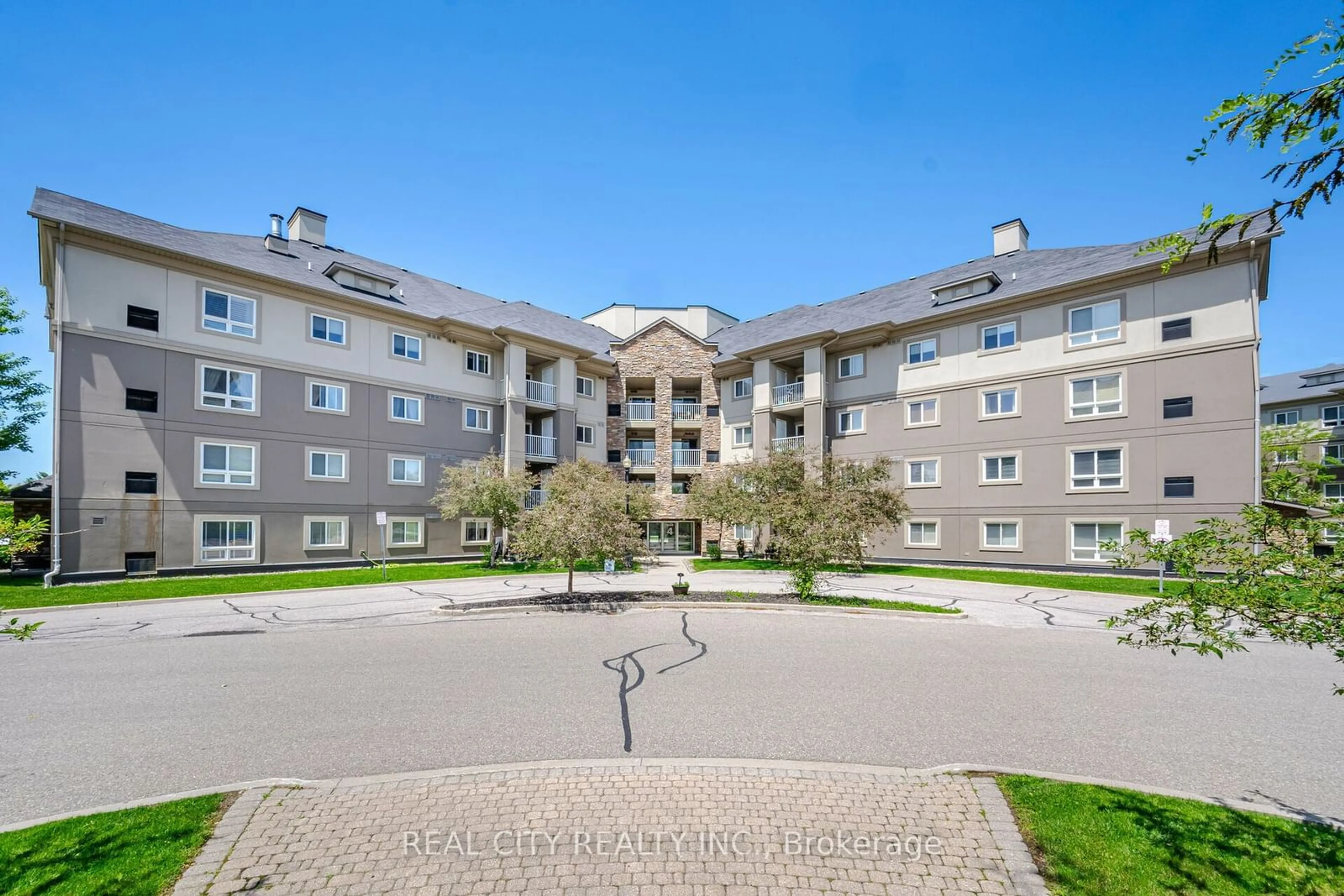 A pic from exterior of the house or condo for 4 Dayspring Circ #3406, Brampton Ontario L6P 2Z5