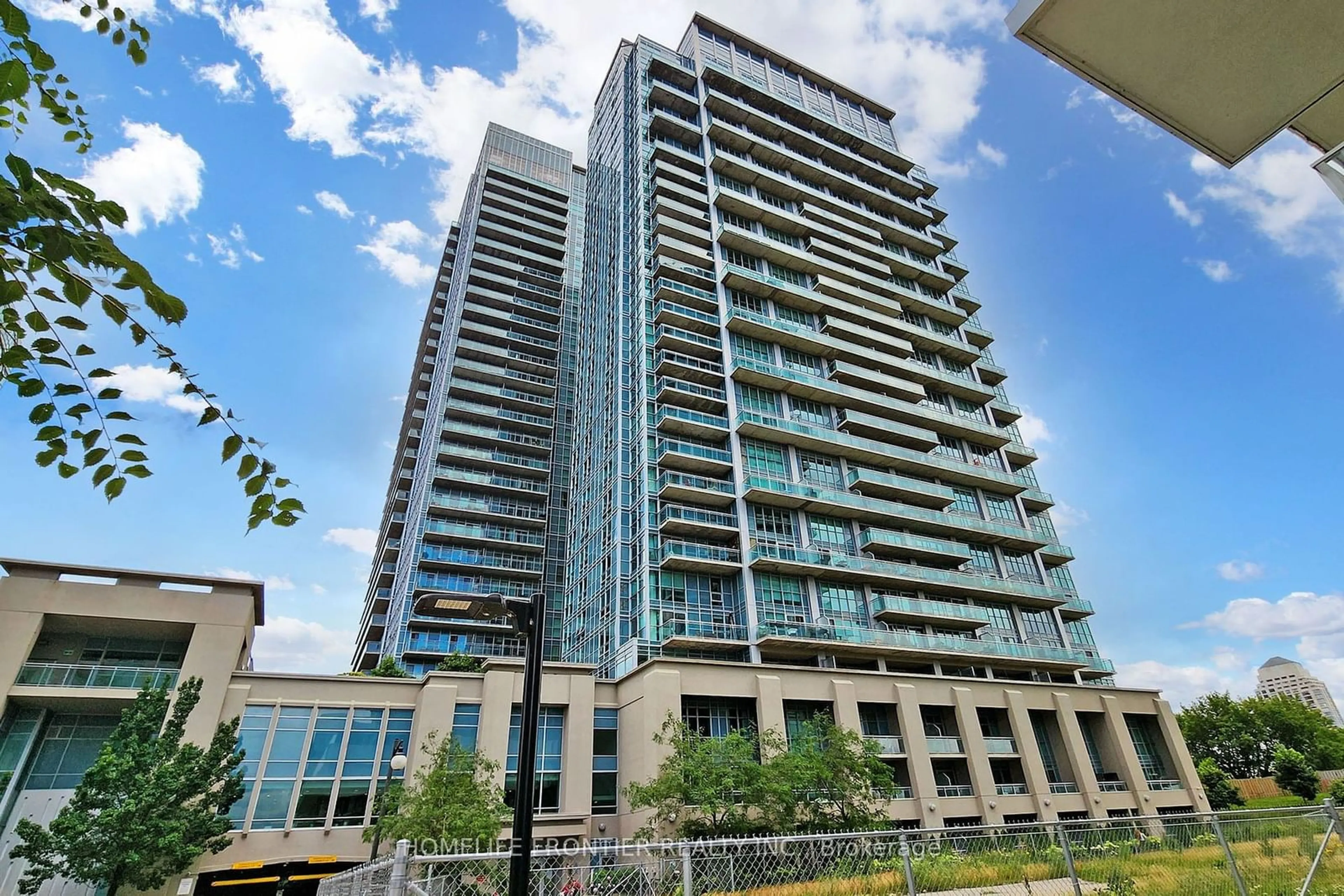 A pic from exterior of the house or condo for 165 Legion Rd #1821, Toronto Ontario M8Y 0B3