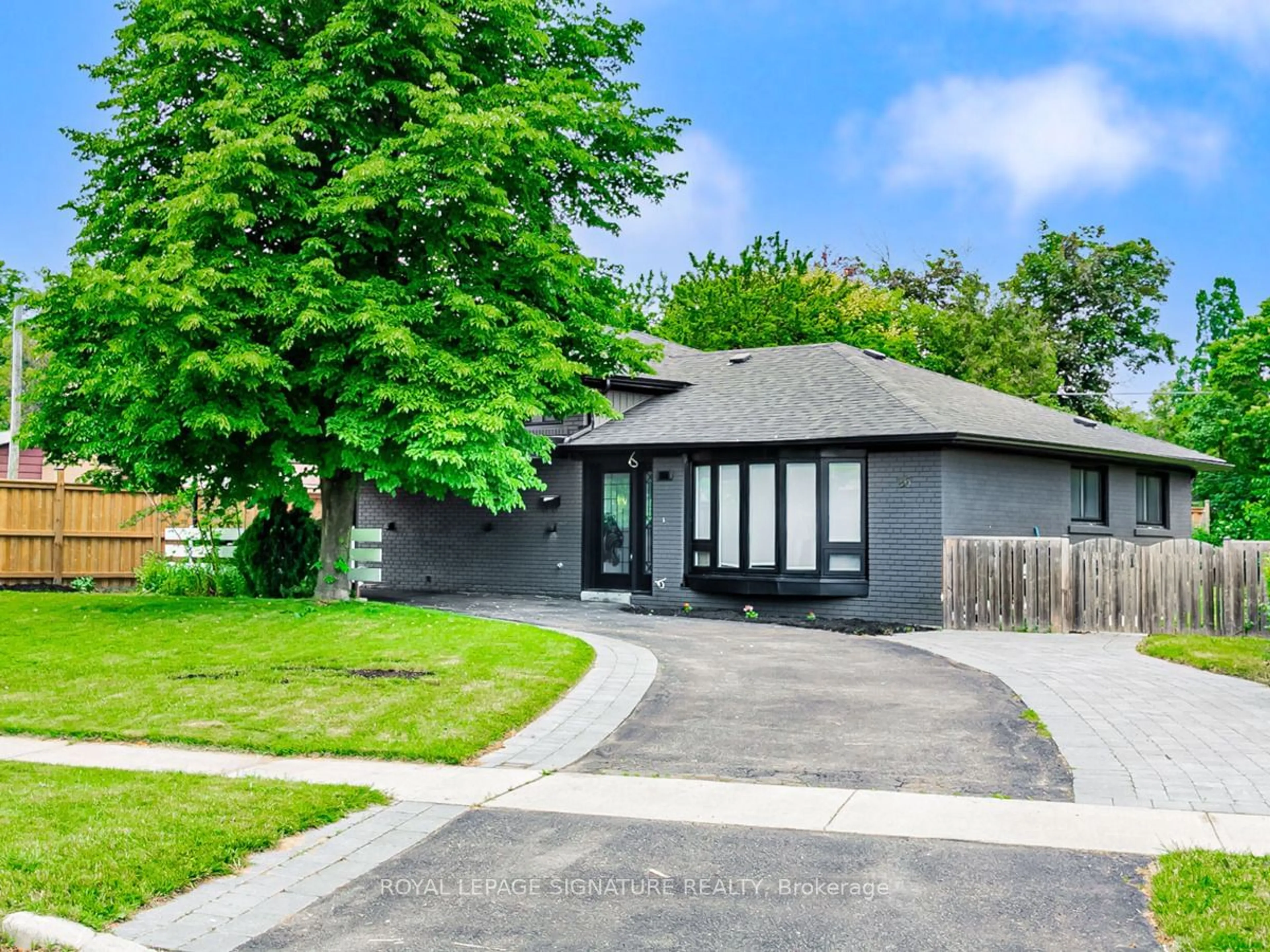 Frontside or backside of a home for 26 Vanderbrent Cres, Toronto Ontario M9R 3W8