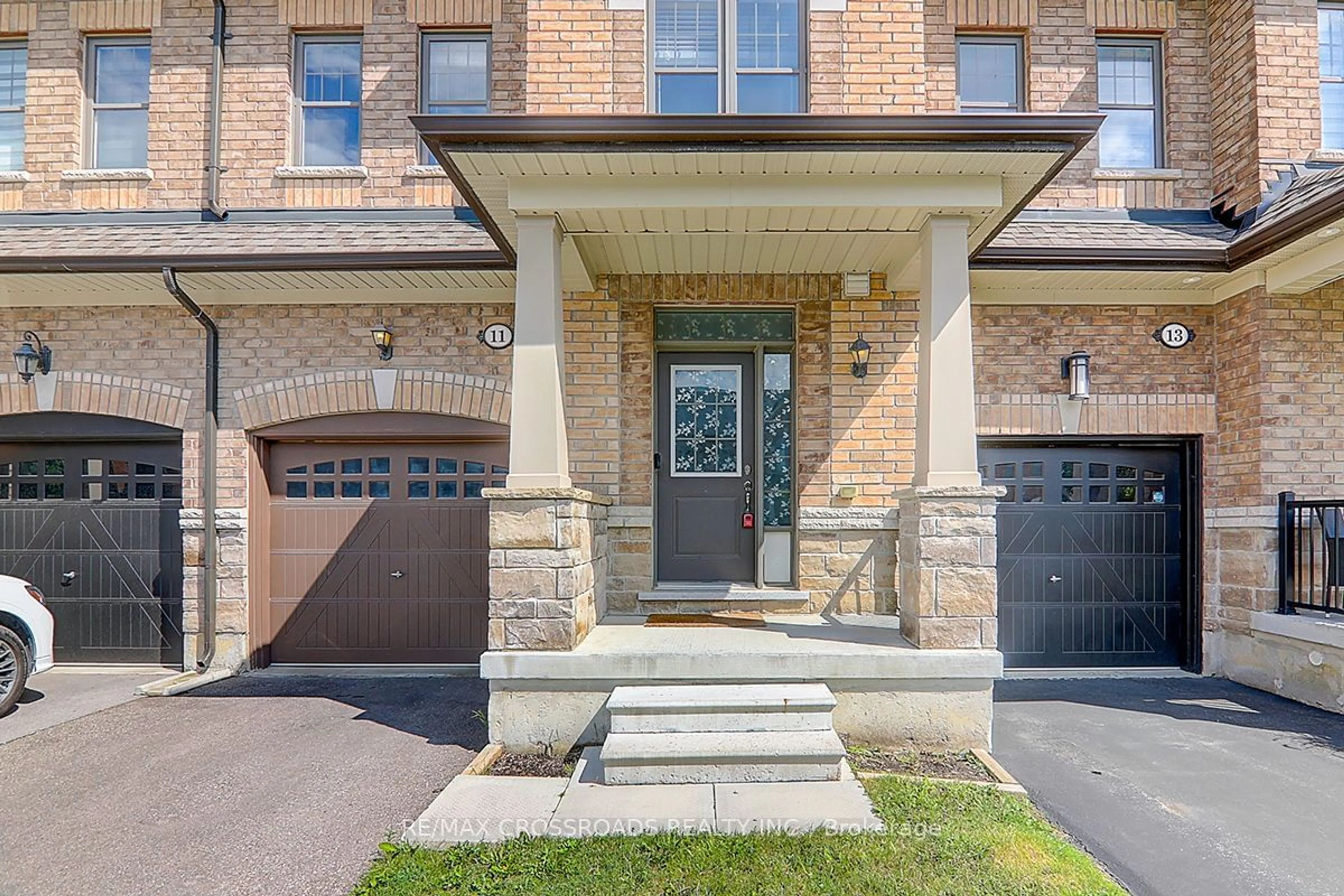 Home with brick exterior material for 11 Morra Ave, Caledon Ontario L7E 4K5
