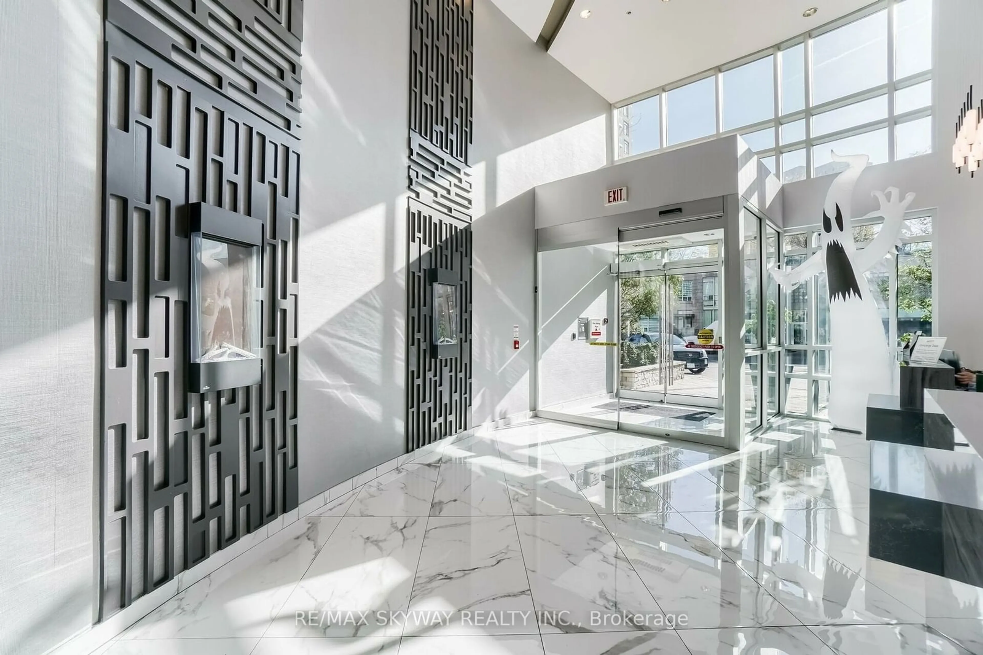 Indoor lobby for 80 Absolute Ave #1603, Mississauga Ontario L4Z 0A5