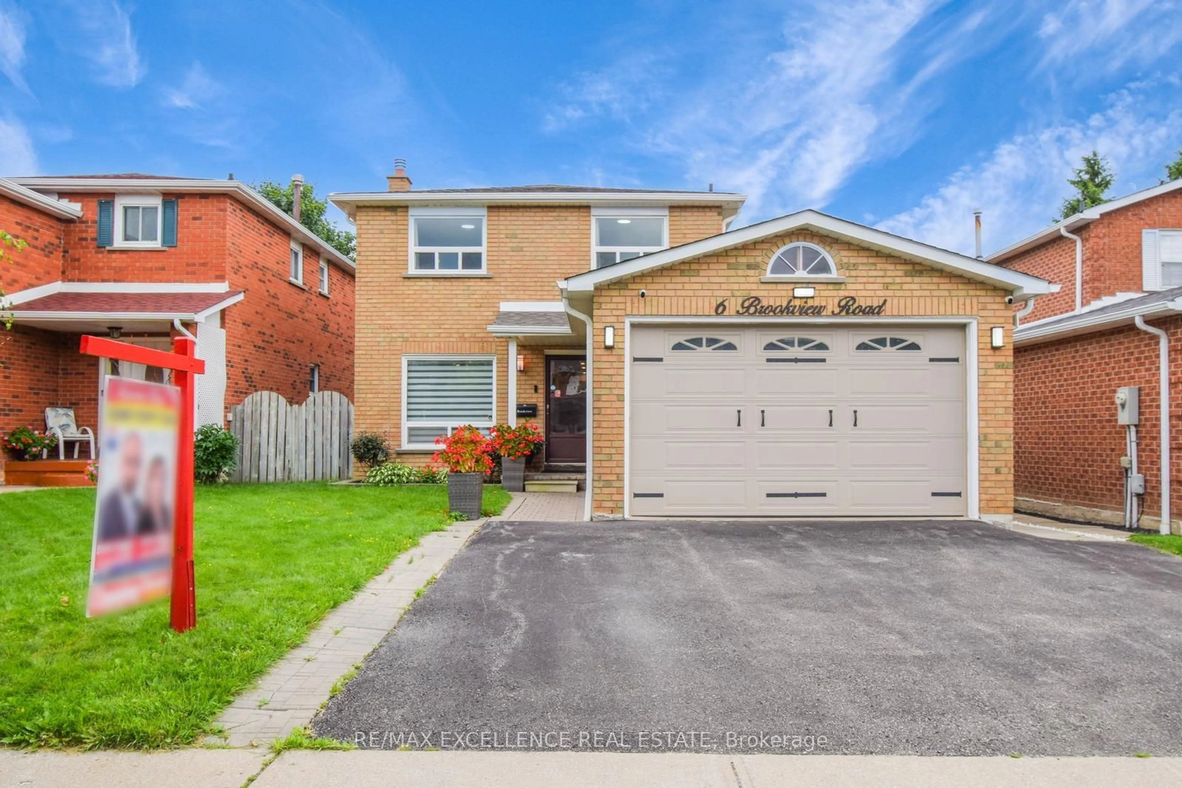 Home with brick exterior material for 6 Brookview Rd, Brampton Ontario L6X 2V9