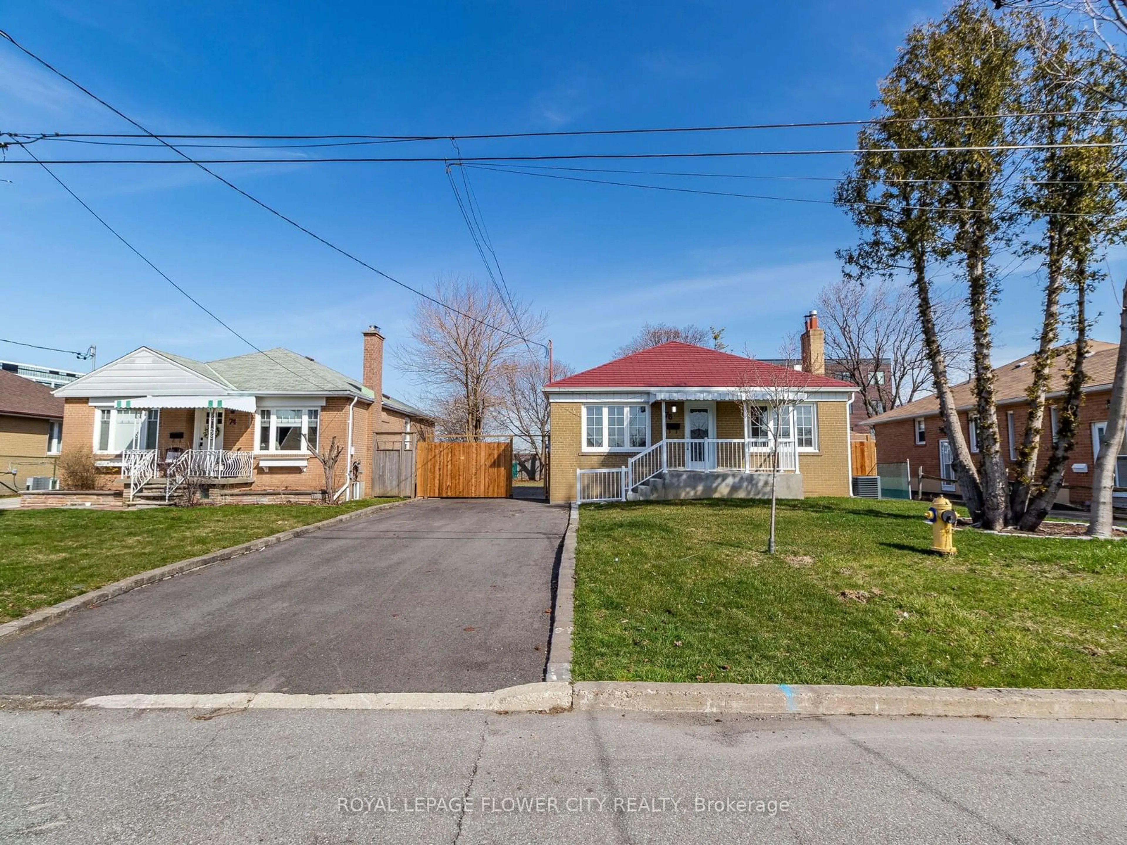 Frontside or backside of a home for 76 Cuffley Cres, Toronto Ontario M3K 1Y2