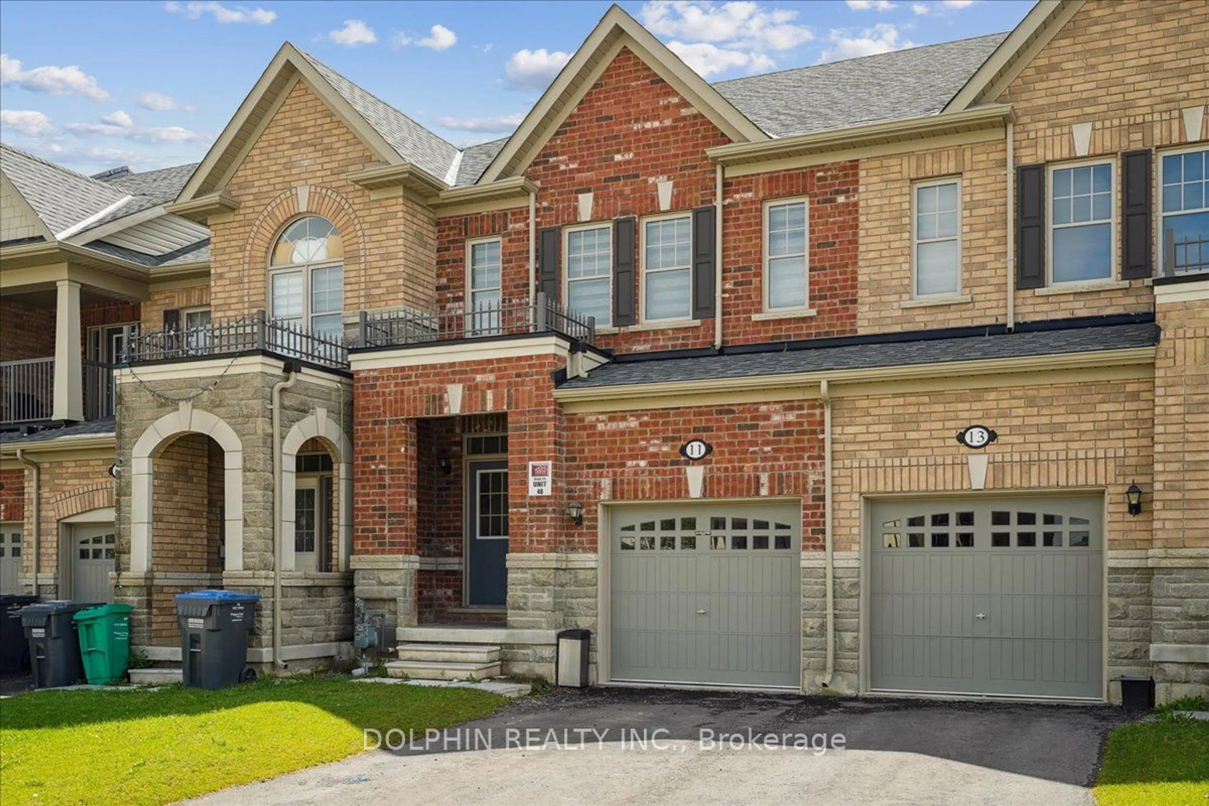 Home with brick exterior material for 11 Donald Stewart Rd, Brampton Ontario L7A 0C3