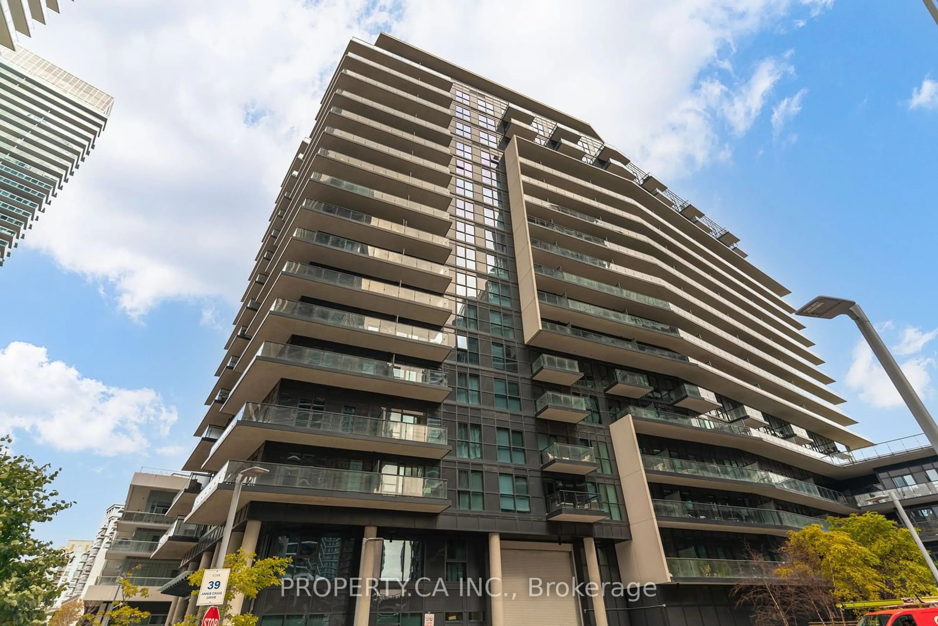 A pic from exterior of the house or condo for 39 Annie Craig Dr #1004, Toronto Ontario M8V 0H1