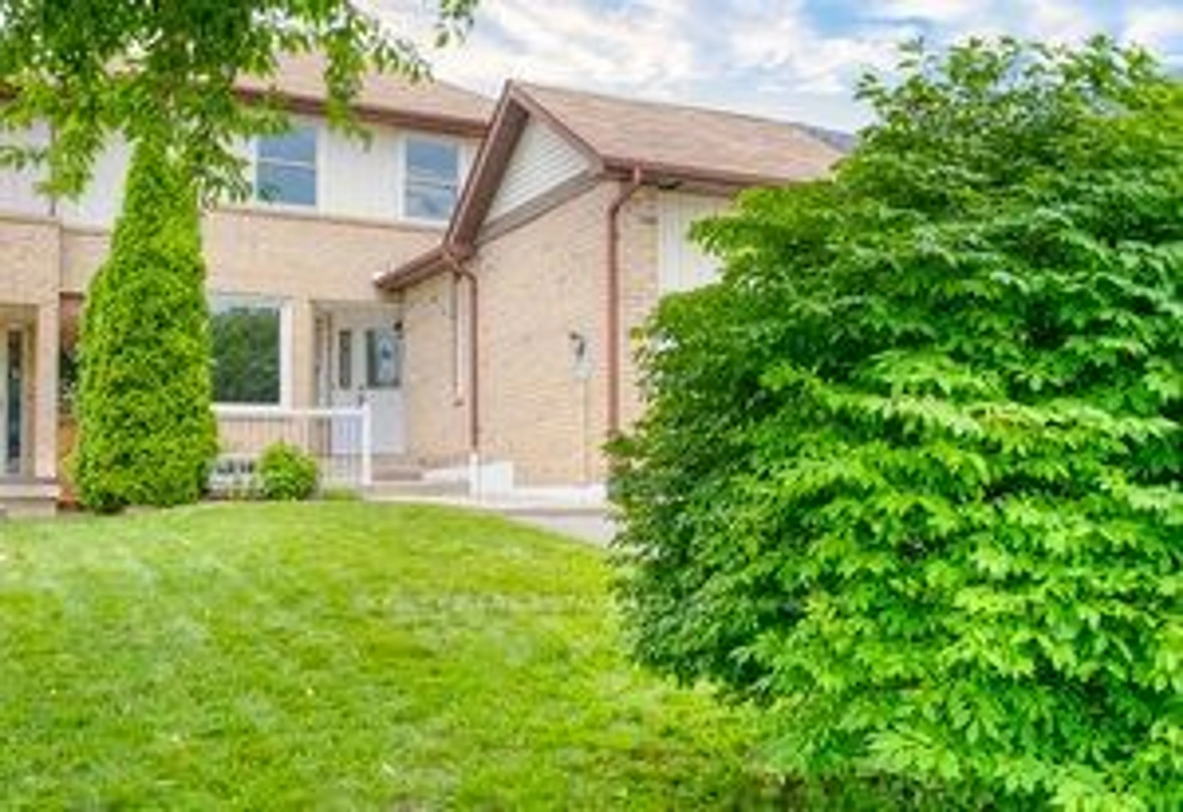 Frontside or backside of a home for 1139 Springbrook Cres, Oakville Ontario L6M 2C9