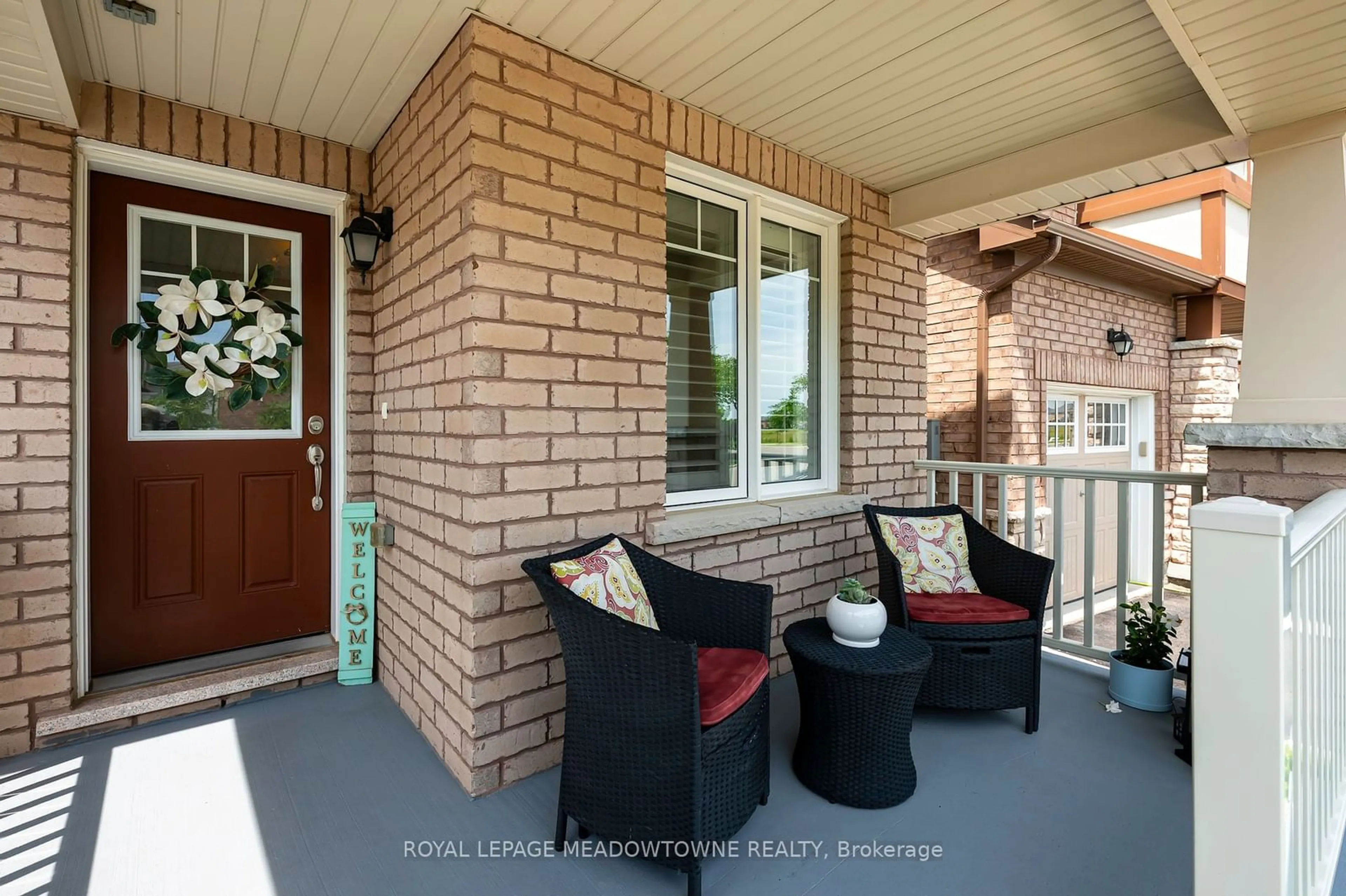 Indoor entryway for 104 Stedford Cres, Brampton Ontario L7A 4P7