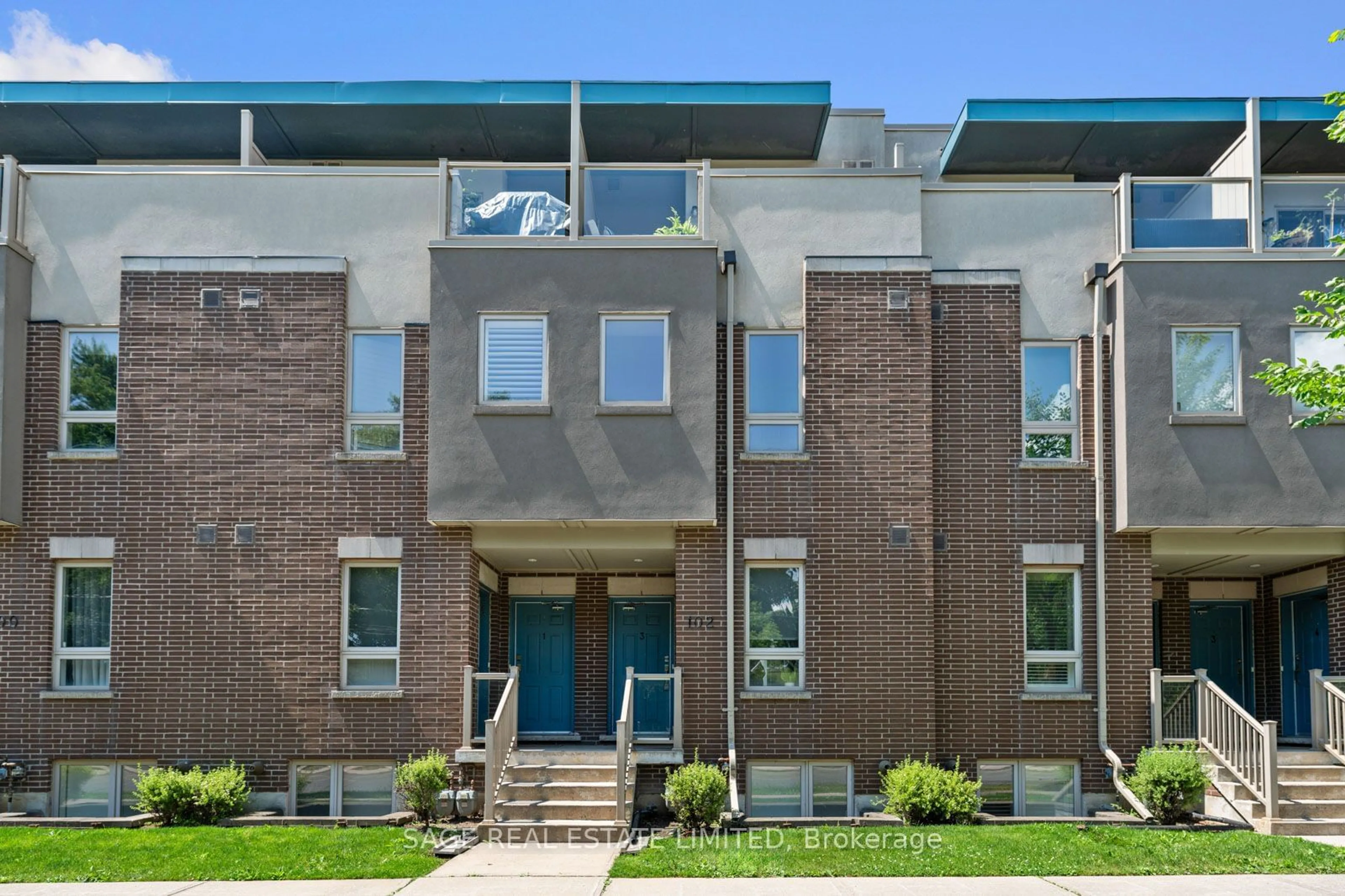 A pic from exterior of the house or condo for 102 Caledonia Park Rd #3, Toronto Ontario M6H 0B1