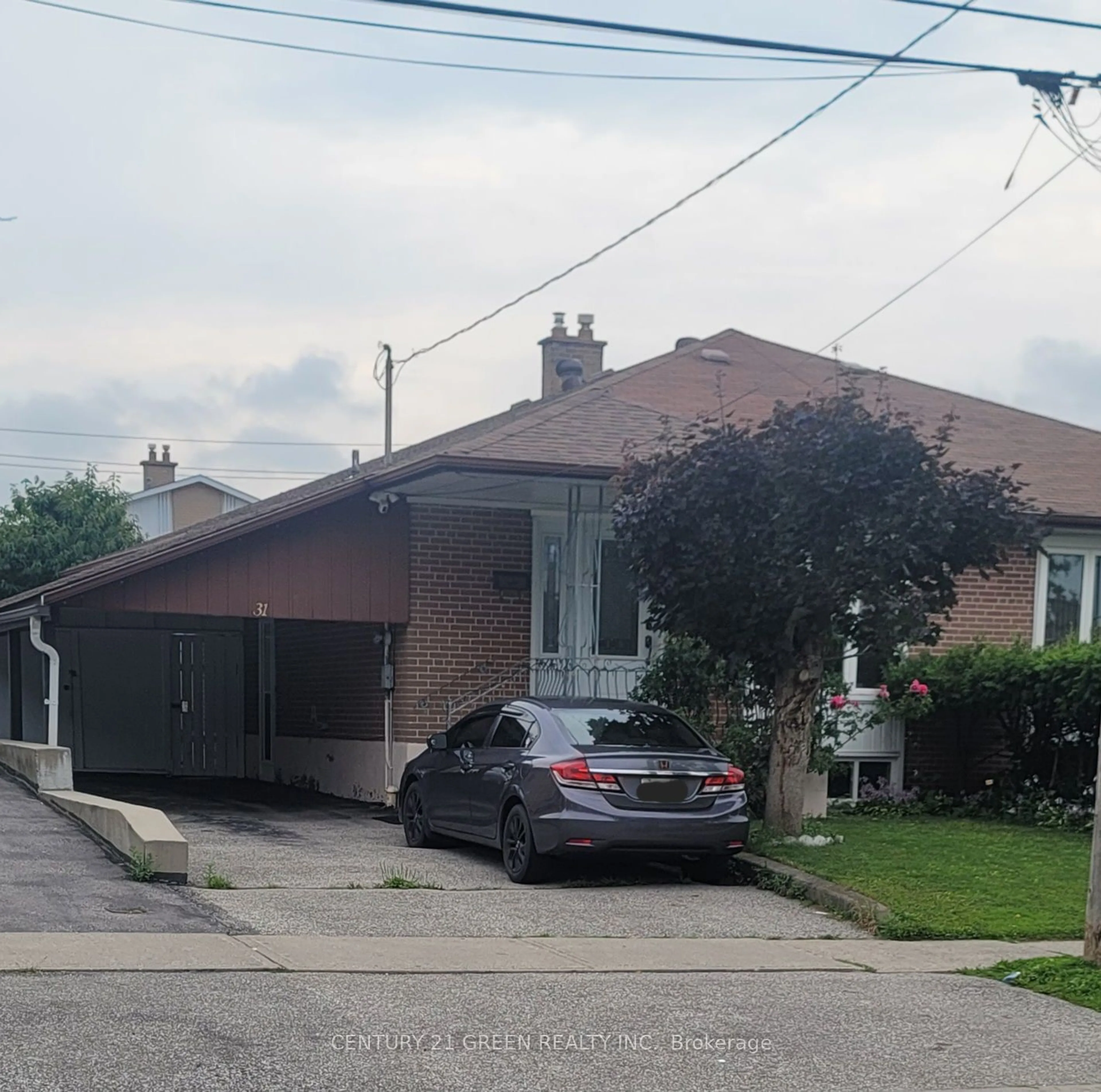 Frontside or backside of a home for 31 St Lucie Dr, Toronto Ontario M9M 1S9