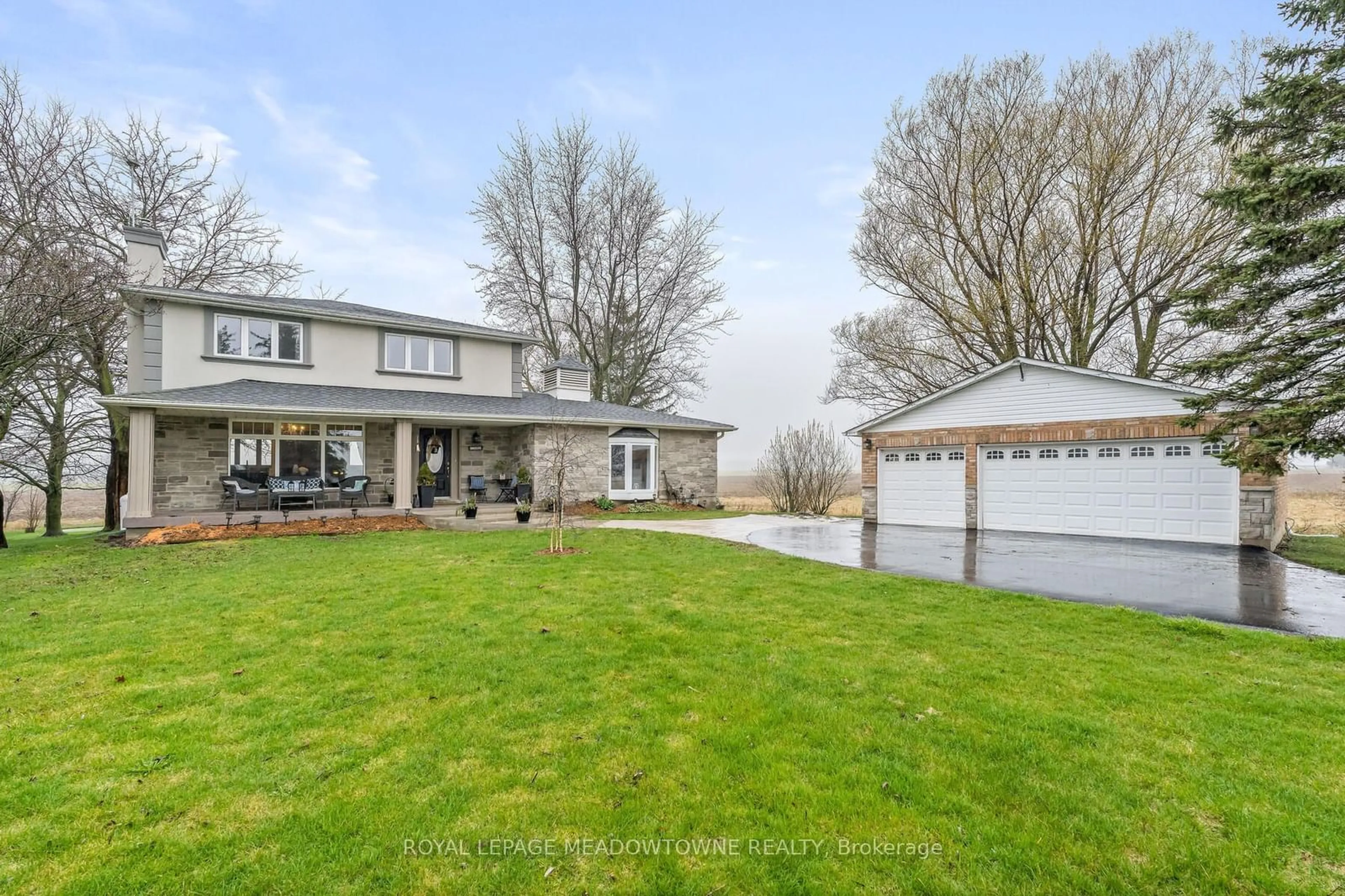 Frontside or backside of a home for 13088 Heritage Rd, Caledon Ontario L7C 1T4