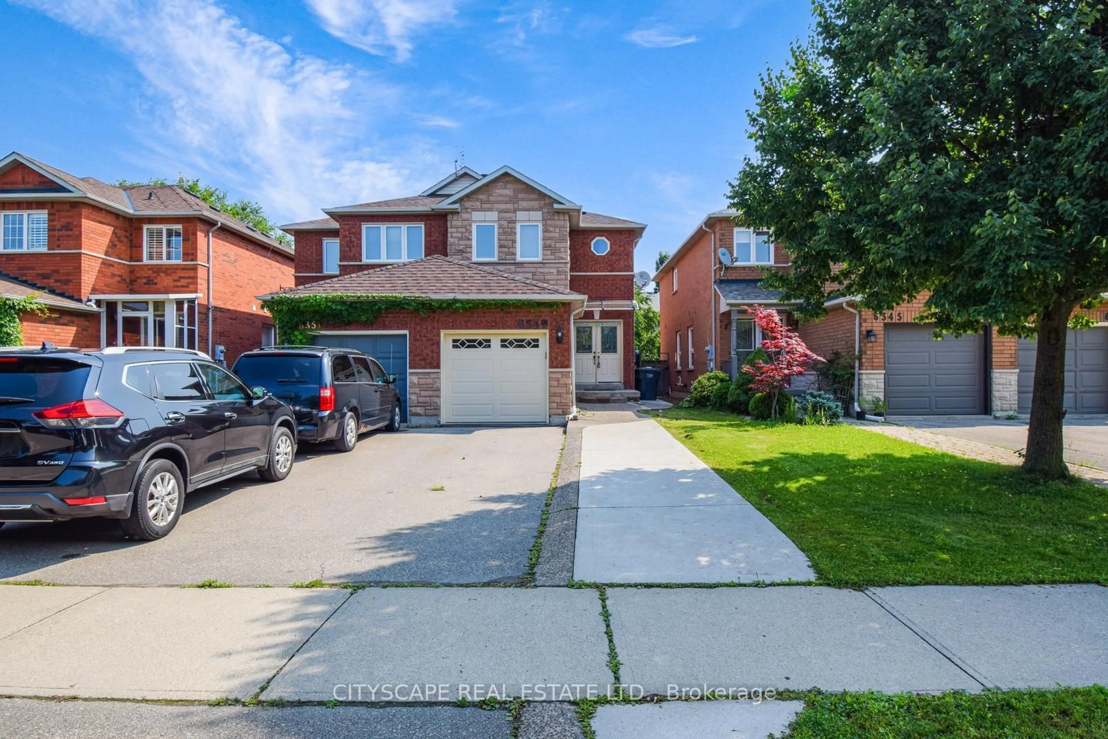 Frontside or backside of a home for 6349 Amber Glen Dr, Mississauga Ontario L5N 7V8