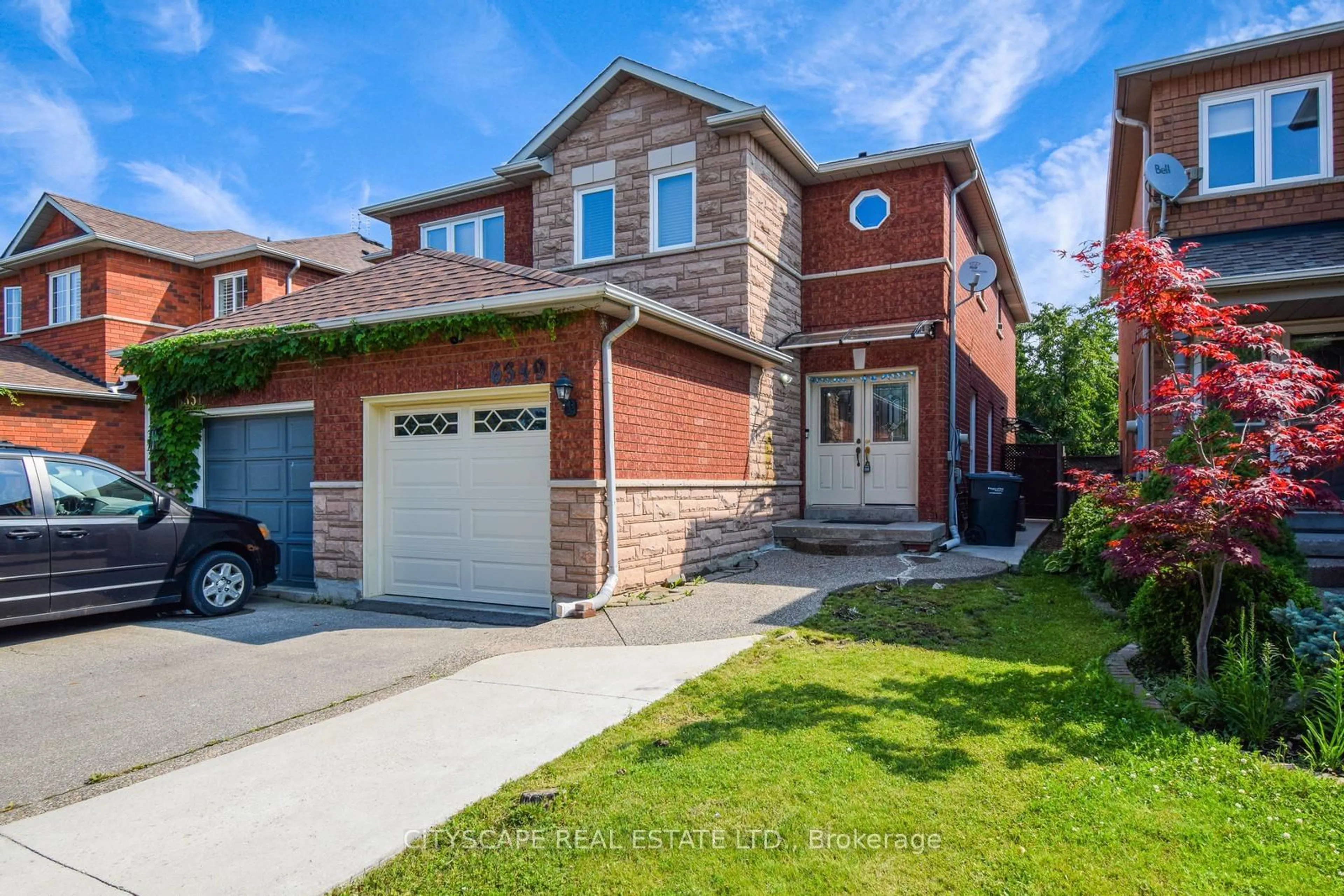 Home with brick exterior material for 6349 Amber Glen Dr, Mississauga Ontario L5N 7V8