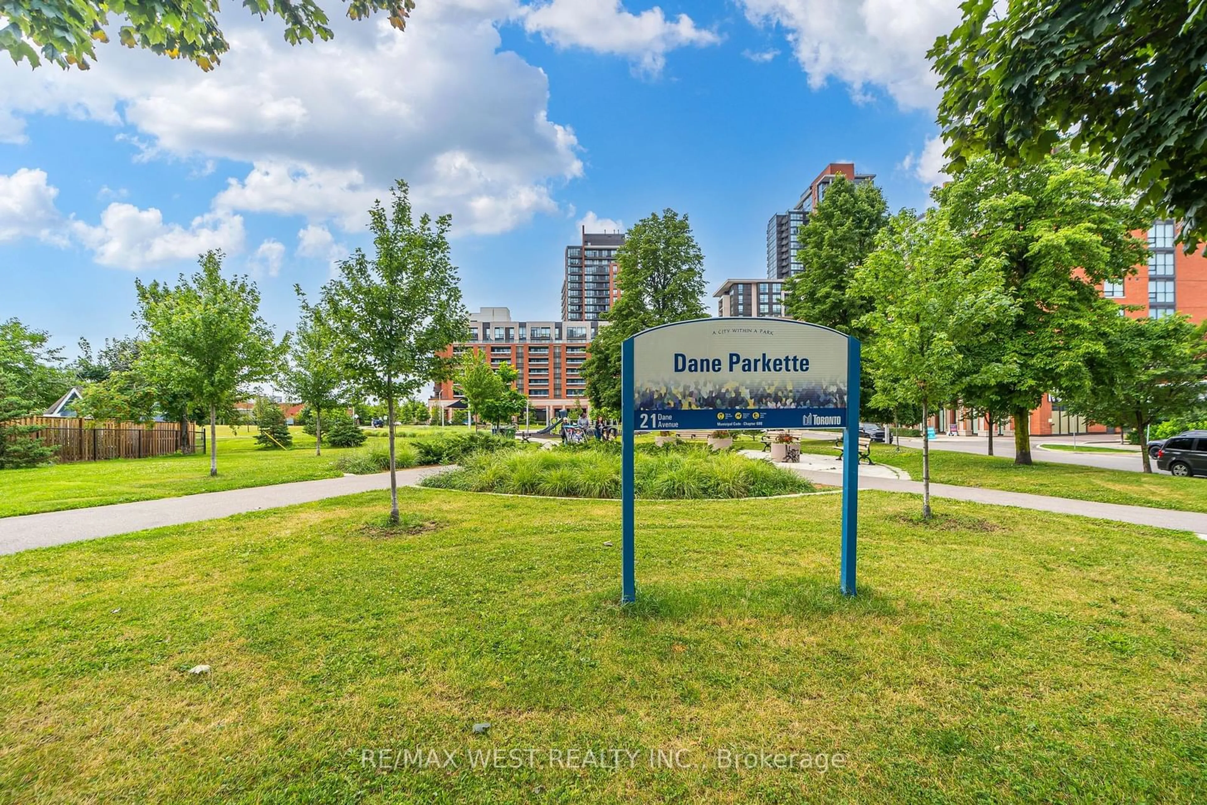 Street view for 830 Lawrence Ave #803, Toronto Ontario M6A 1C3