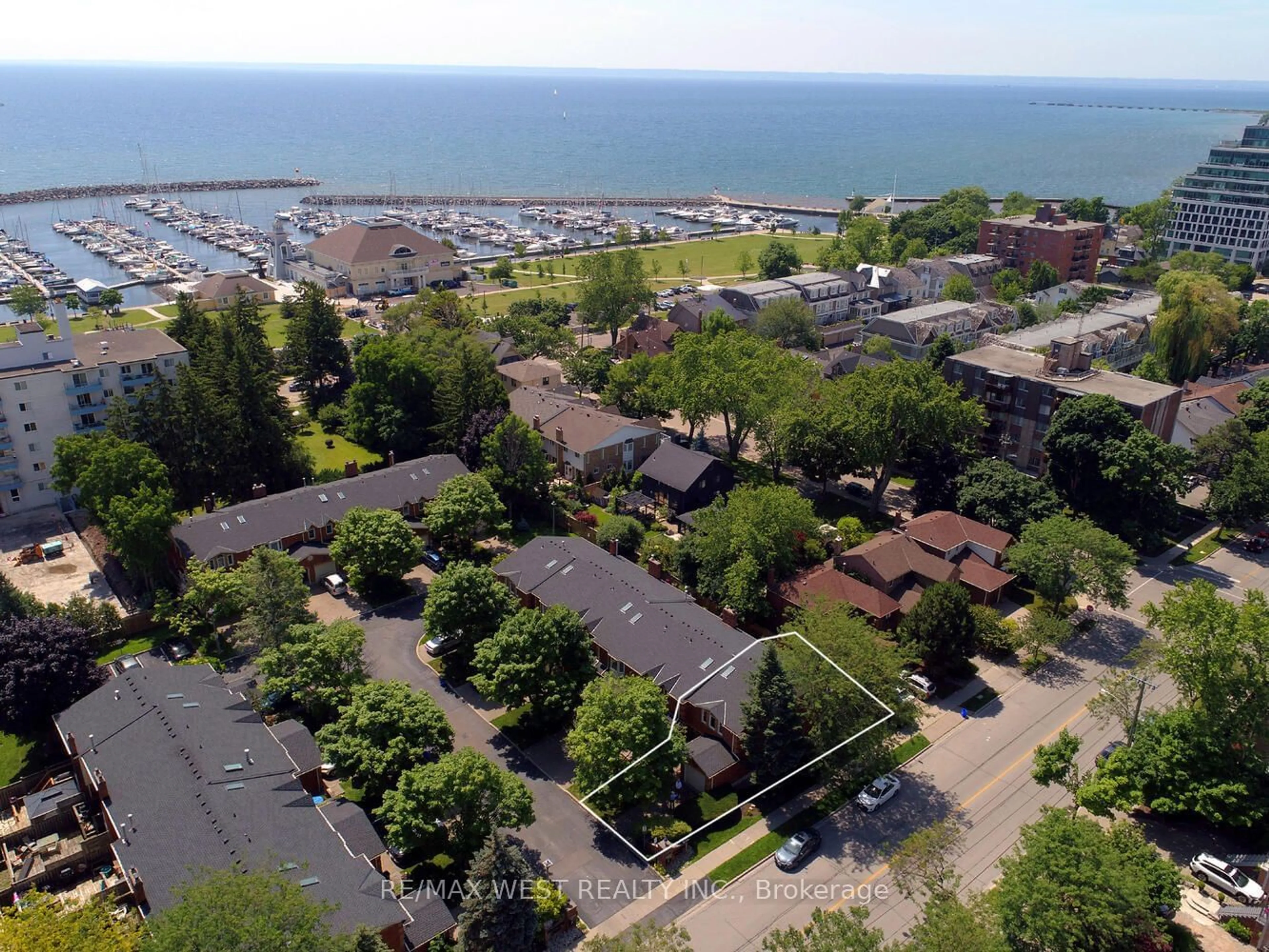 Lakeview for 2322 Marine Dr #1, Oakville Ontario L6L 1C3