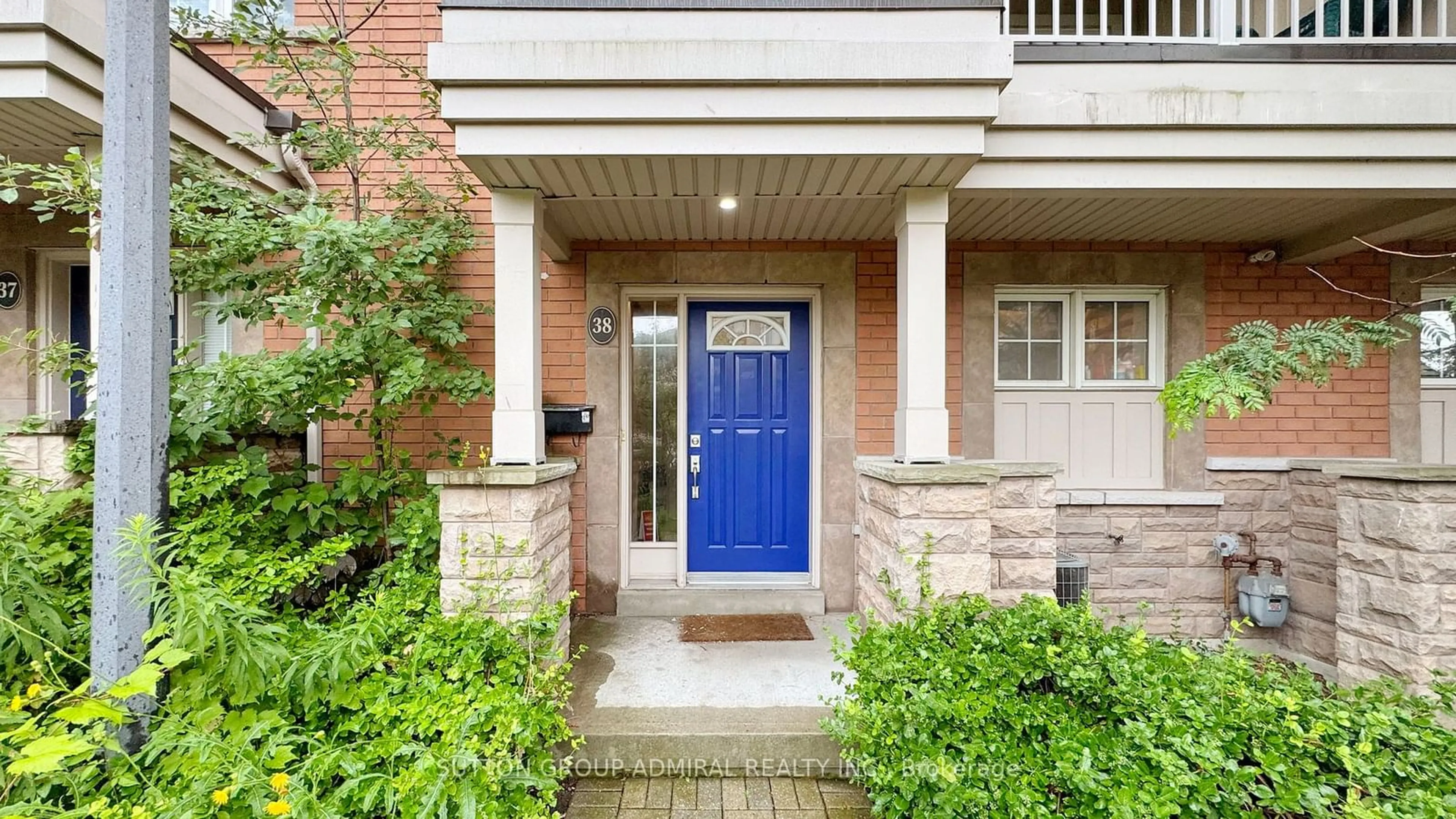 Home with brick exterior material for 365 Murray Ross Pkwy #38, Toronto Ontario M3J 3T7