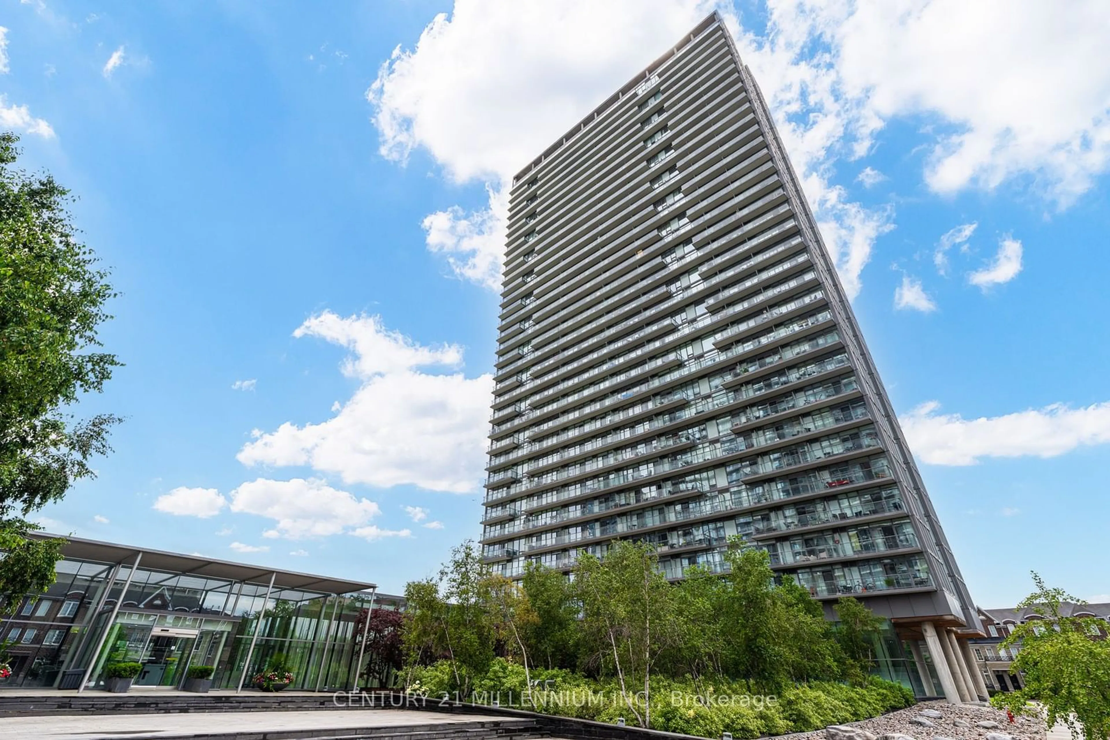 A pic from exterior of the house or condo for 105 The Queensway #1009, Toronto Ontario M6S 5B5