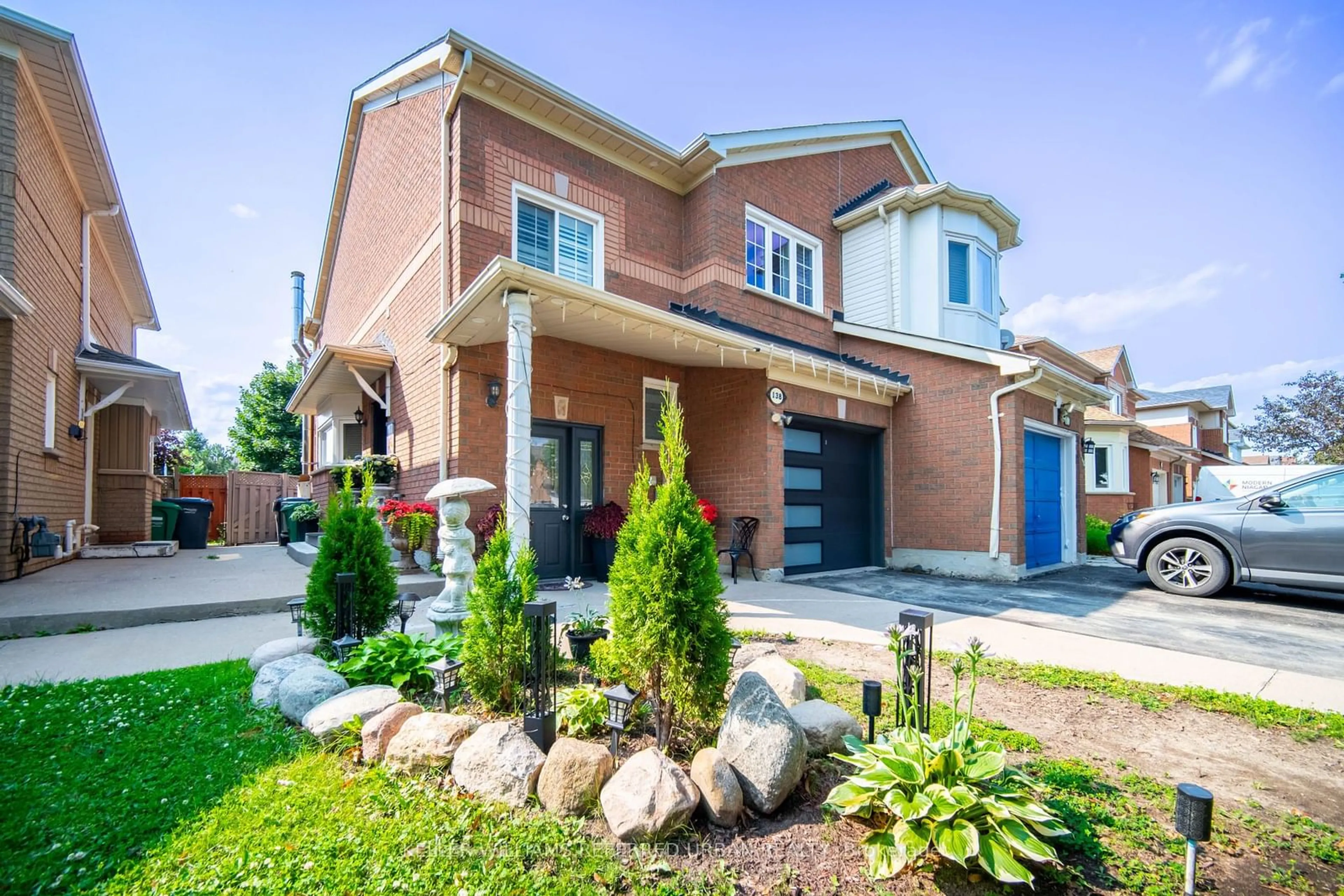 Home with brick exterior material for 138 Rainforest Dr, Brampton Ontario L6R 1A3