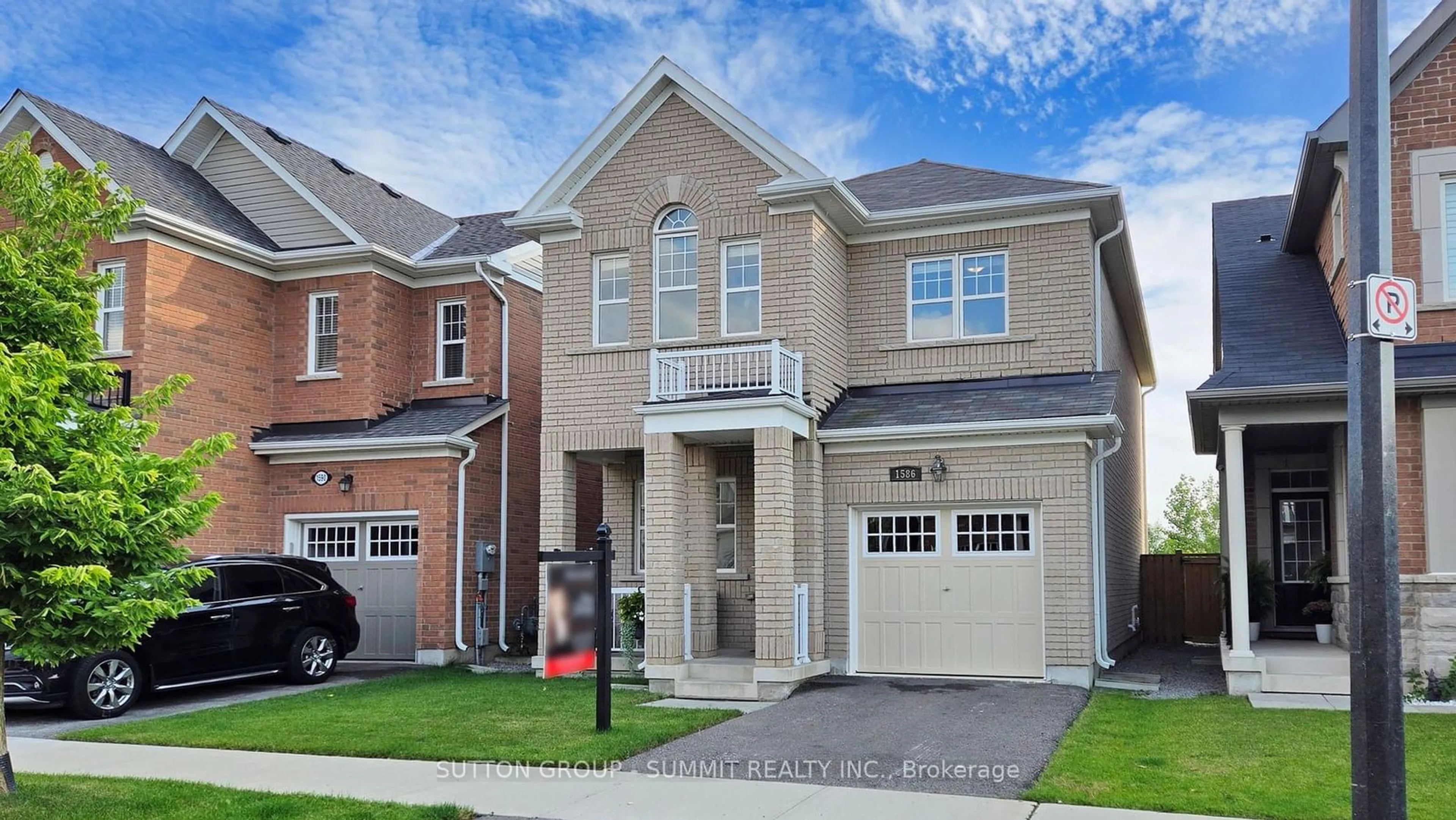 Home with brick exterior material for 1586 Clitherow St, Milton Ontario L9E 0A2