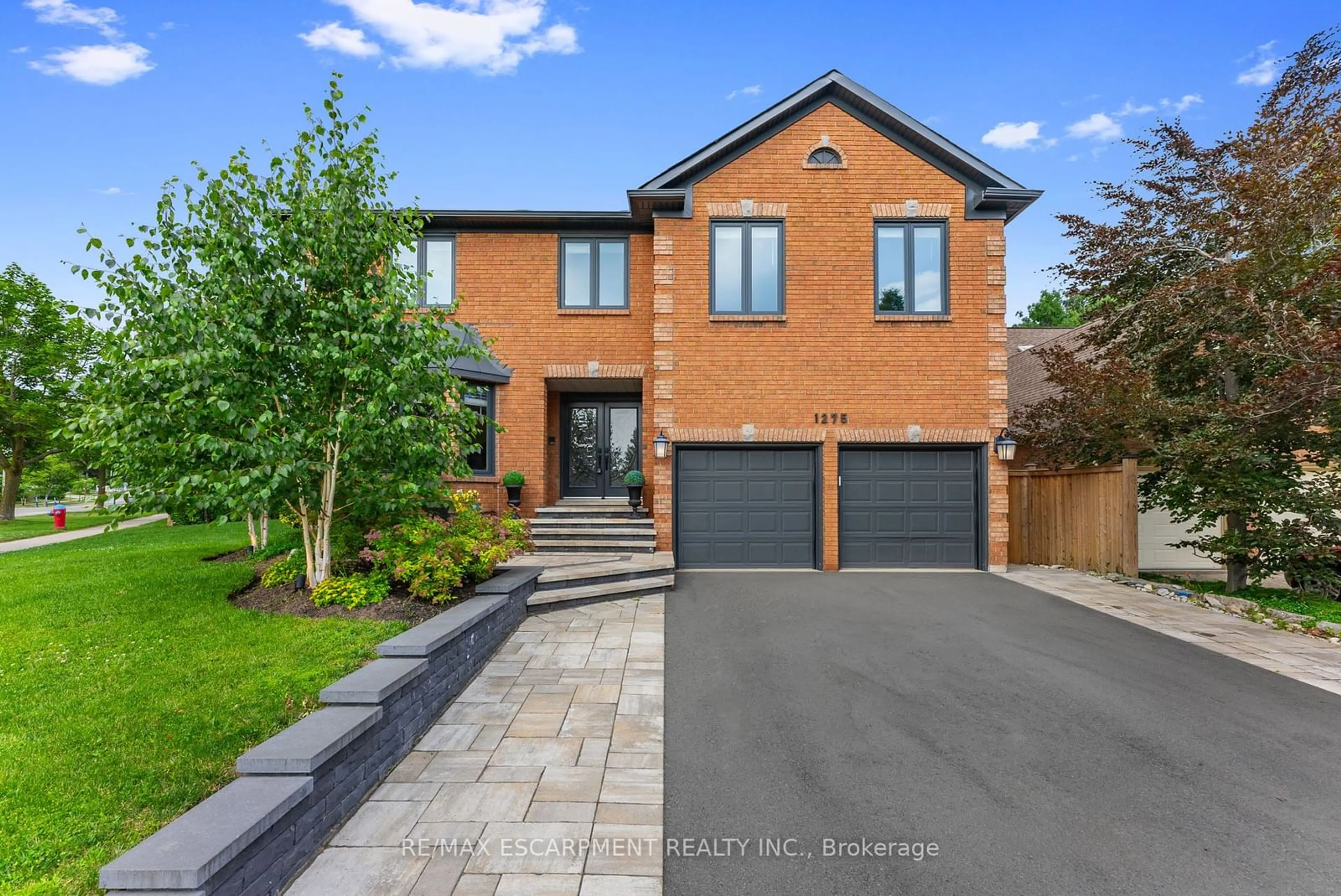 Home with brick exterior material for 1275 White Lane, Oakville Ontario L6M 2T7
