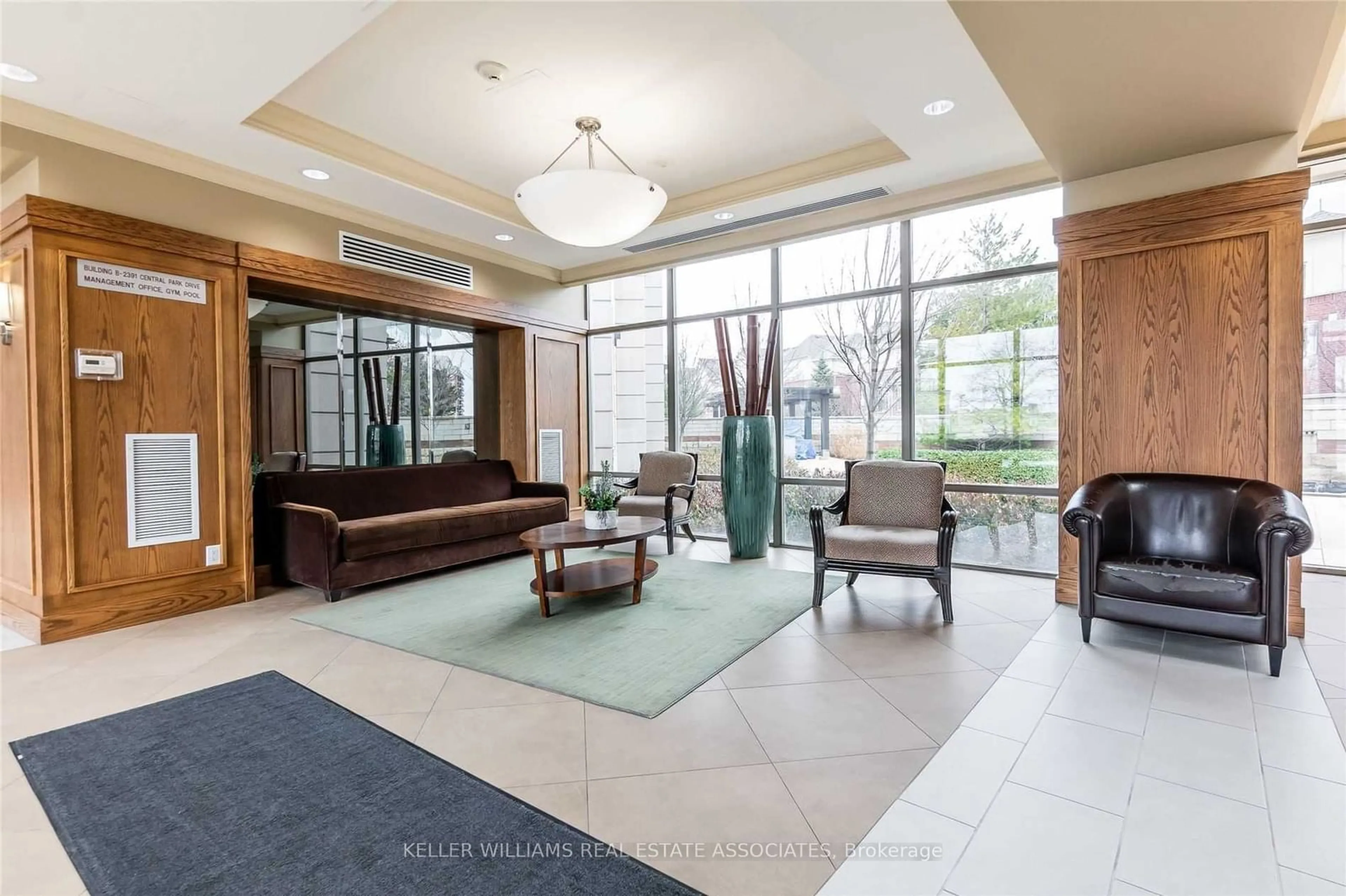 Indoor lobby for 2391 Central Park Dr #701, Oakville Ontario L6H 0E4