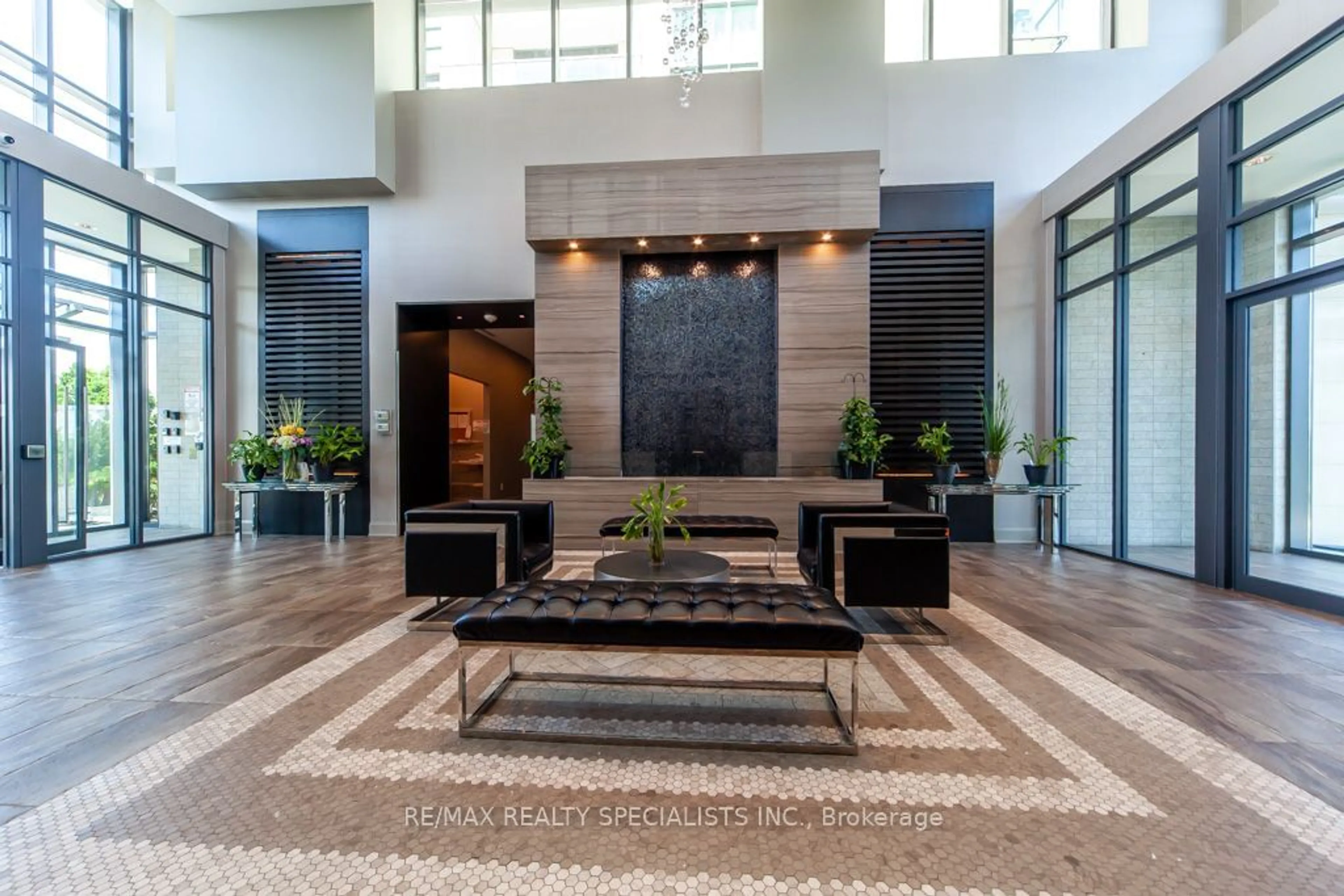 Indoor lobby for 55 Yorkland Blvd #211, Brampton Ontario L6P 4K9