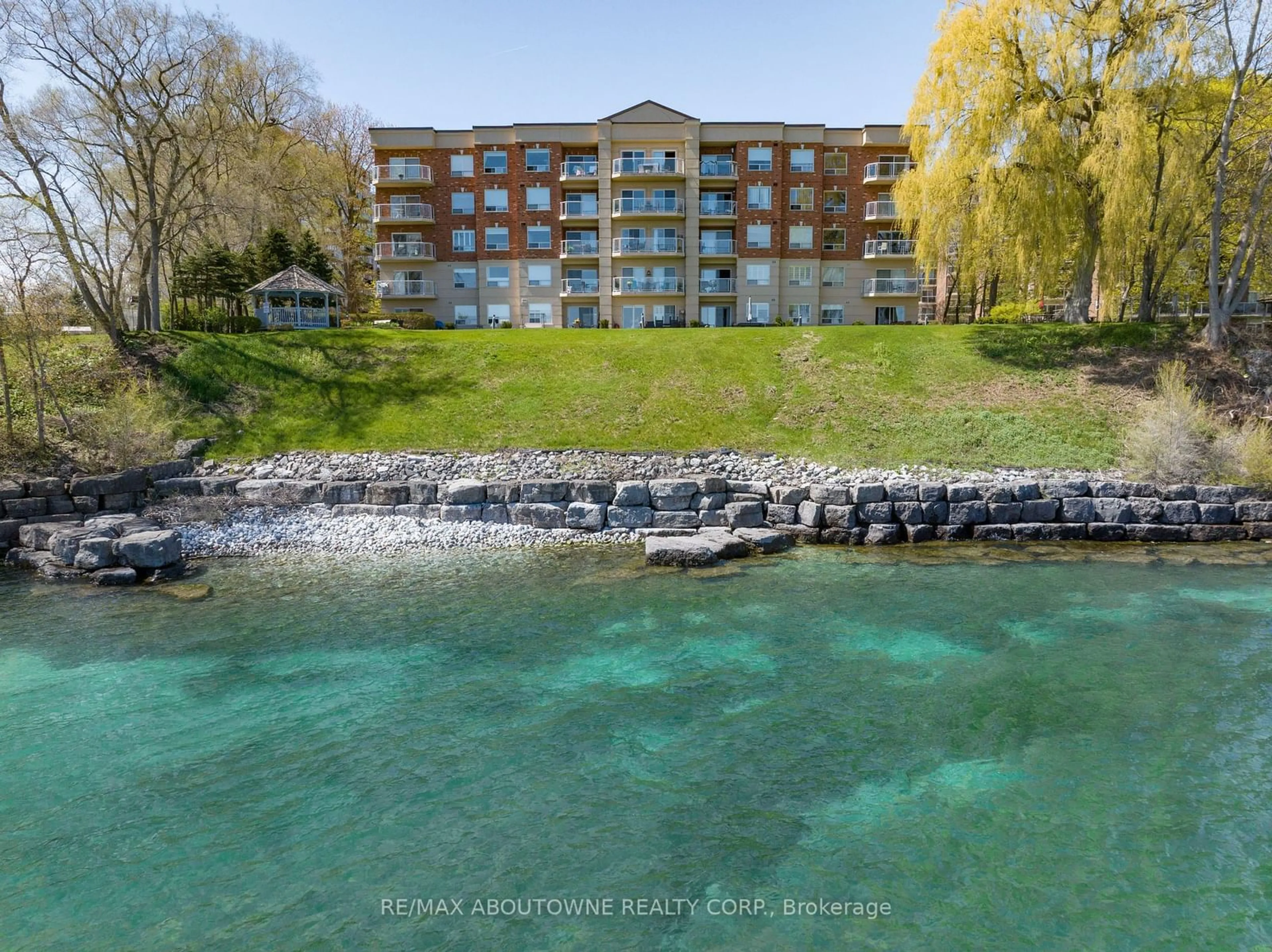 Lakeview for 5194 Lakeshore Rd #305, Burlington Ontario L7L 6P5