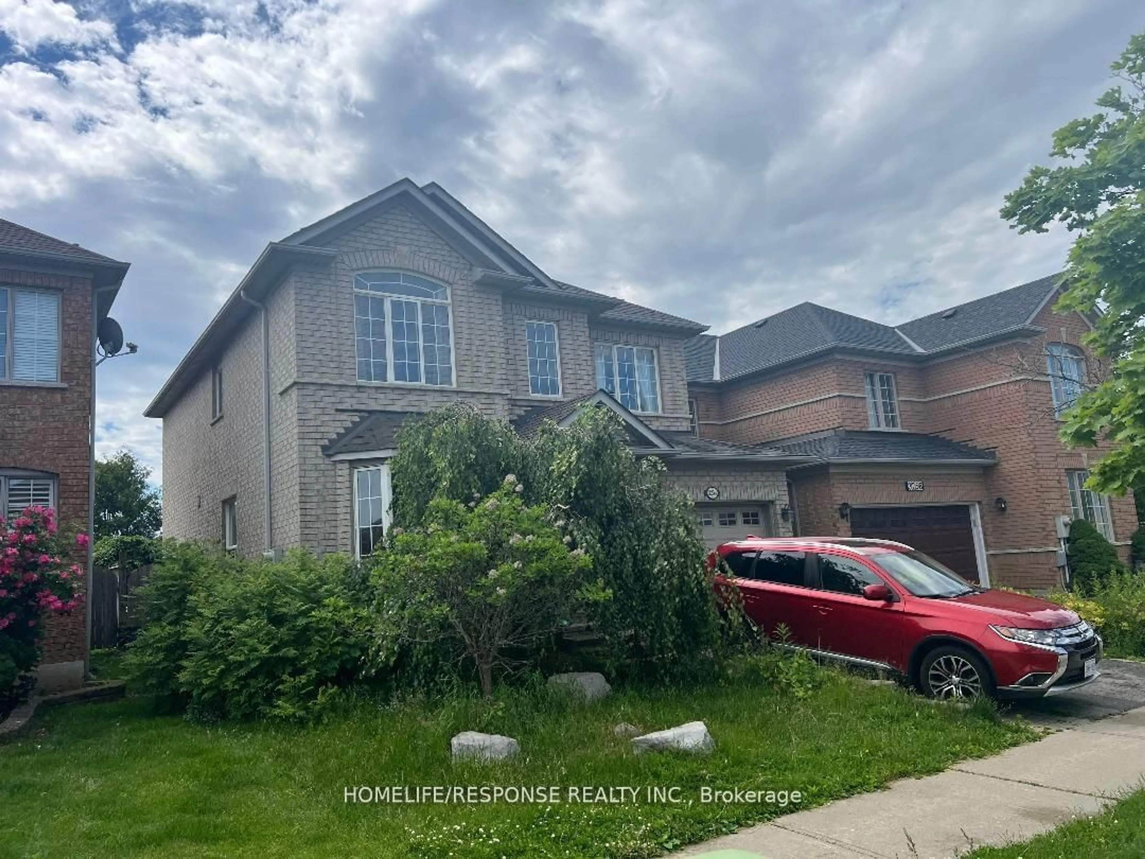 Frontside or backside of a home for 3254 McDowell Dr, Mississauga Ontario L5M 6S4