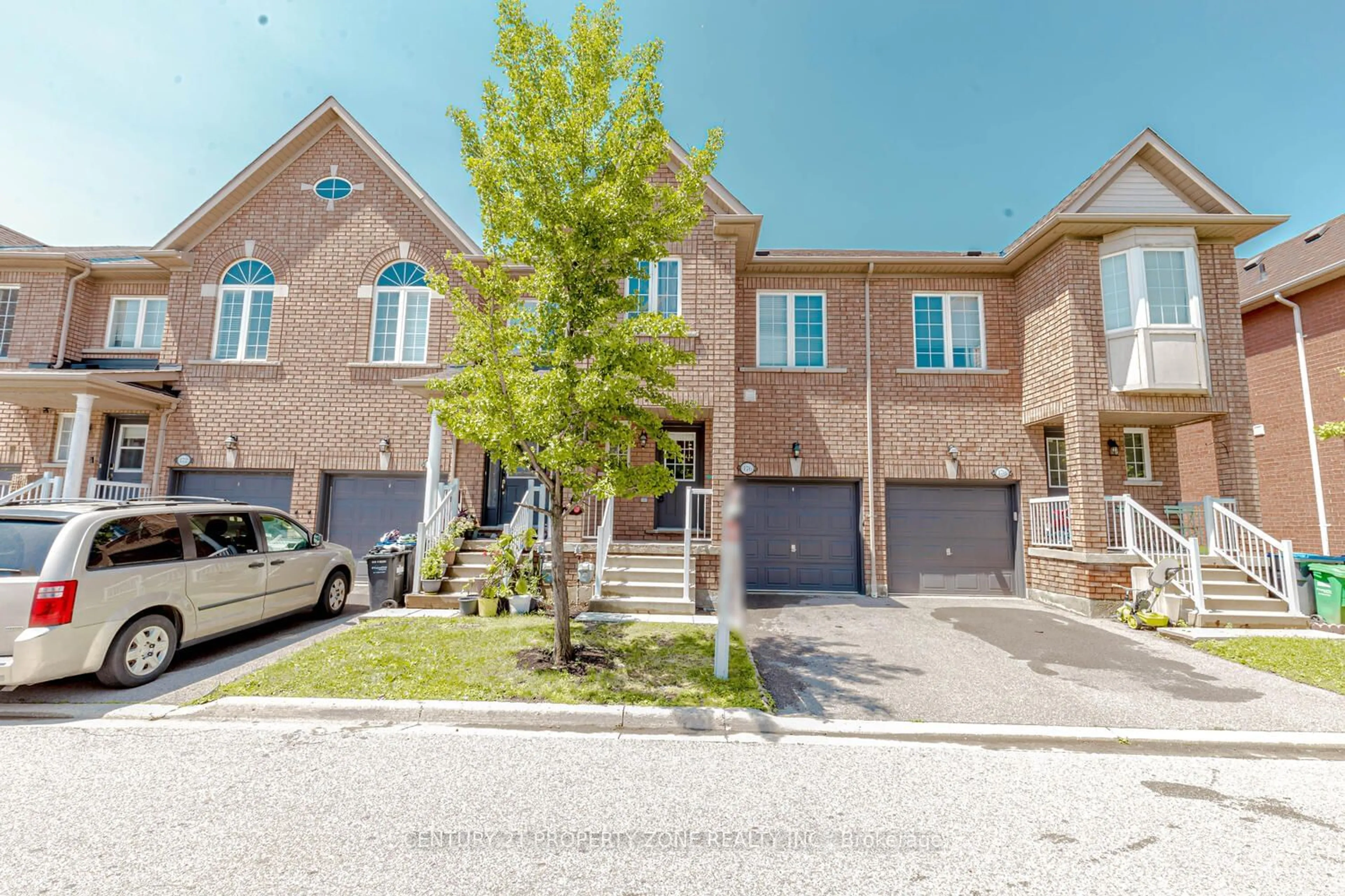 A pic from exterior of the house or condo for 525 Novo Star Dr #176, Mississauga Ontario L5W 1X8