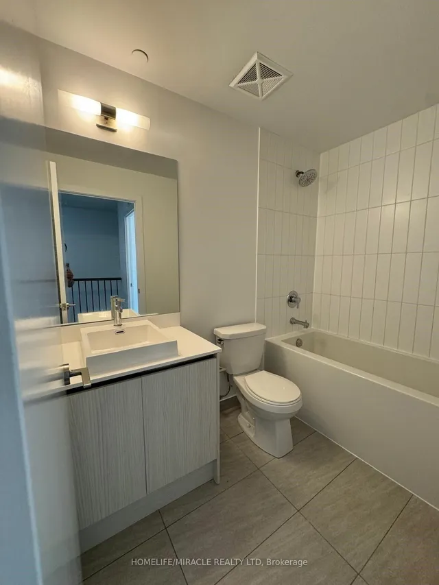 Additional property image - 251 Manitoba St Unit 137