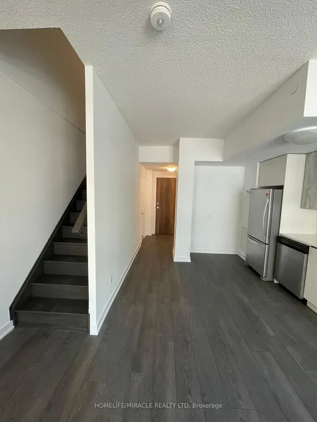 Additional property image - 251 Manitoba St Unit 137
